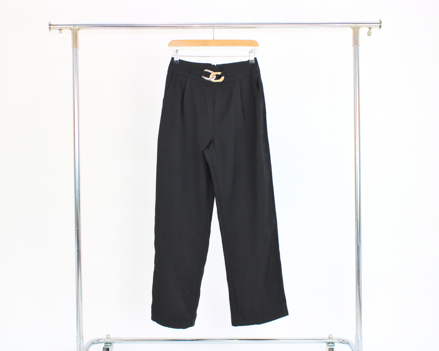 9021 Pantalón con cinto hebilla metalica