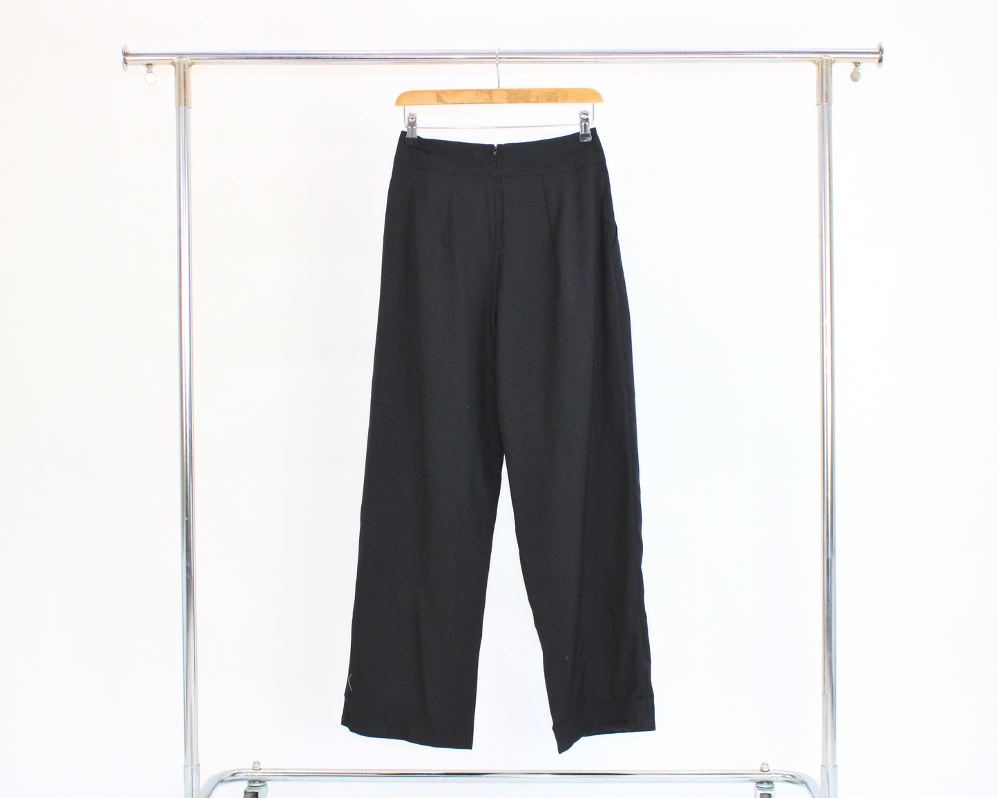 9021 Pantalón con cinto hebilla metalica