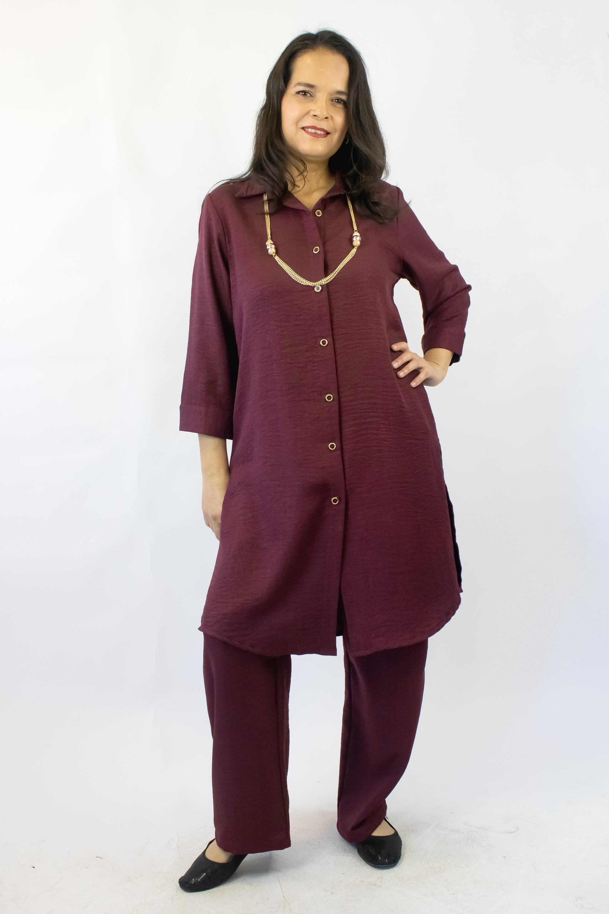 416 Conjunto Camisa Lisa con Collar
