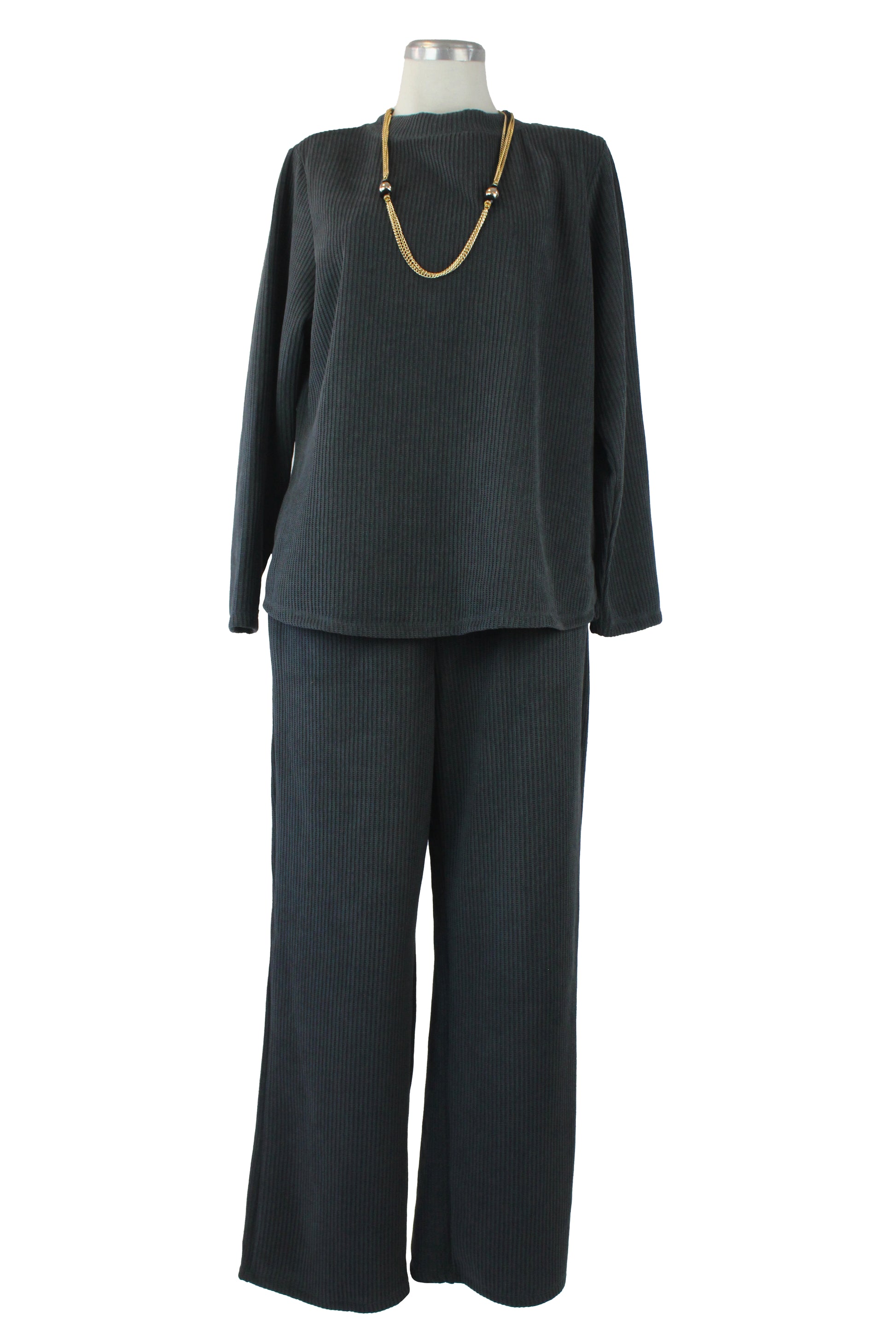 411 Conjunto de Sueter Tejido con Collar