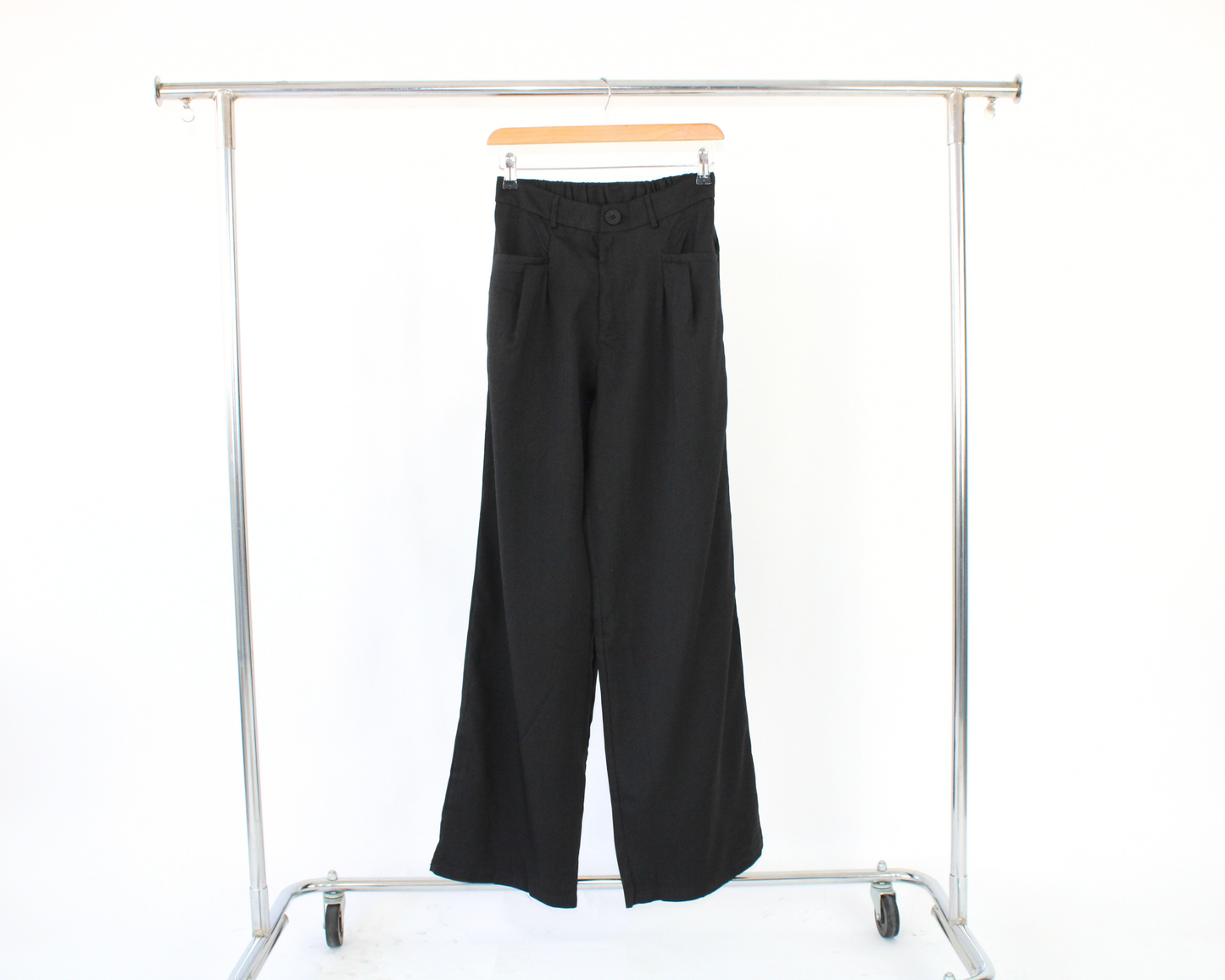 71702 Pantalon Pierna Ancha Bolsa Recta y Pinzas