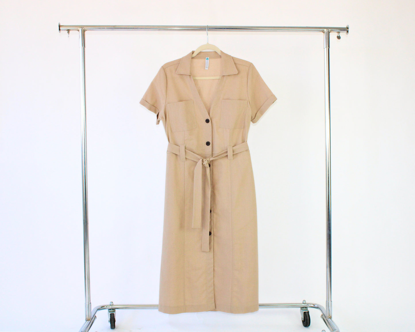 2523 Vestido Botón Obscuro Bolsas