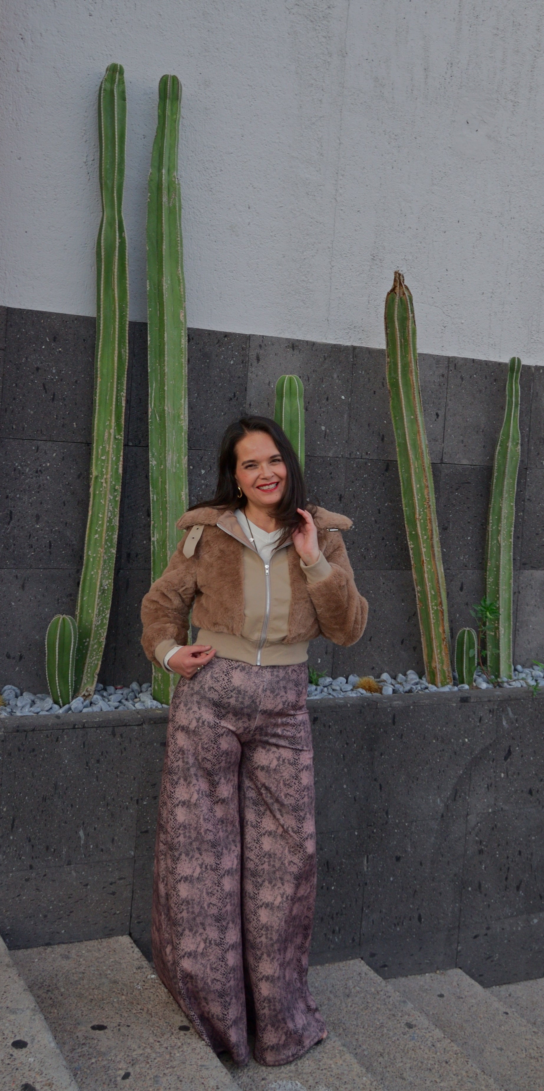 XW2977 Chamarra con Peluche Hebilla Superior