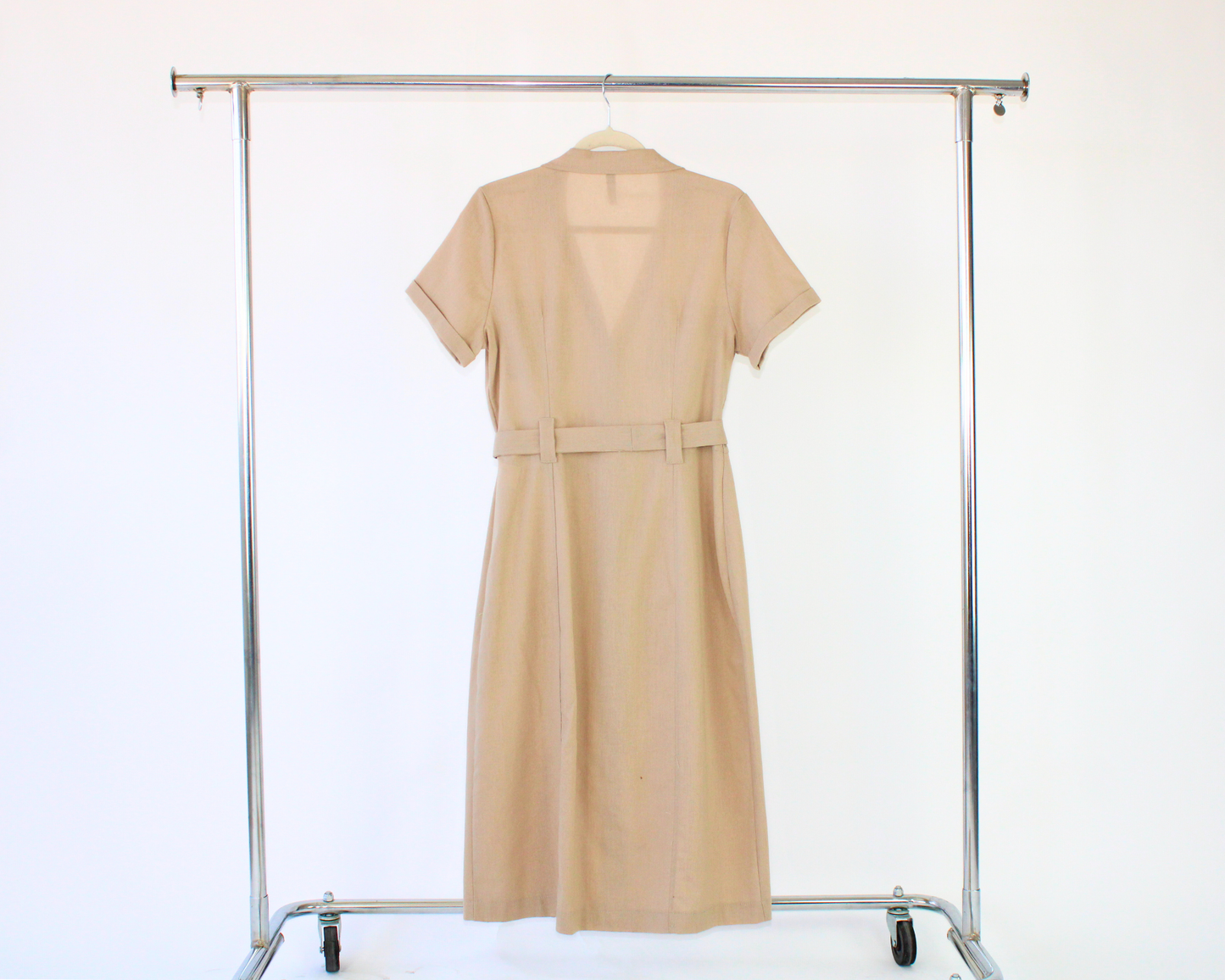 2523 Vestido Botón Obscuro Bolsas