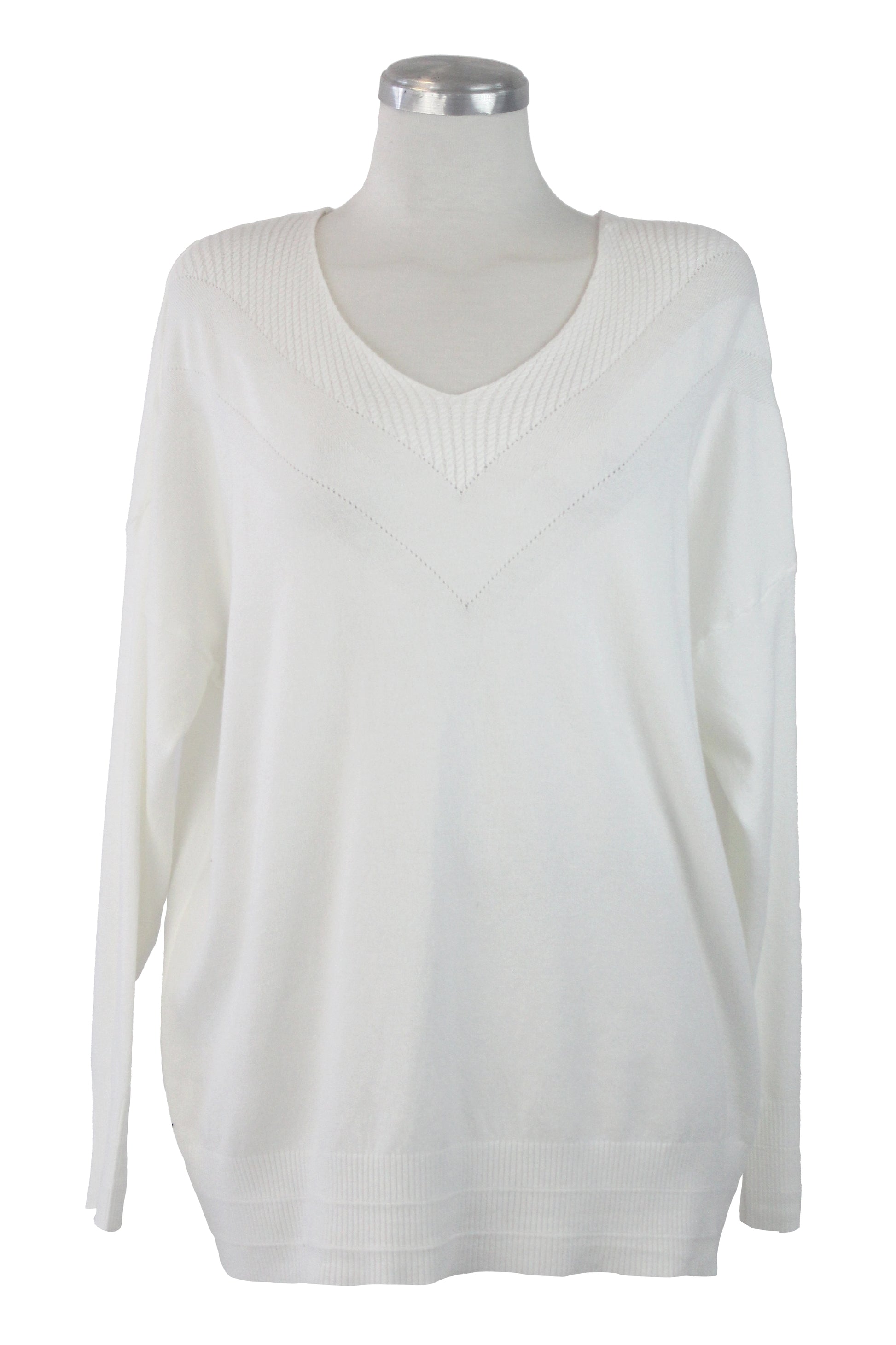 Q720101B Suéter Liso Cuello V Bordado