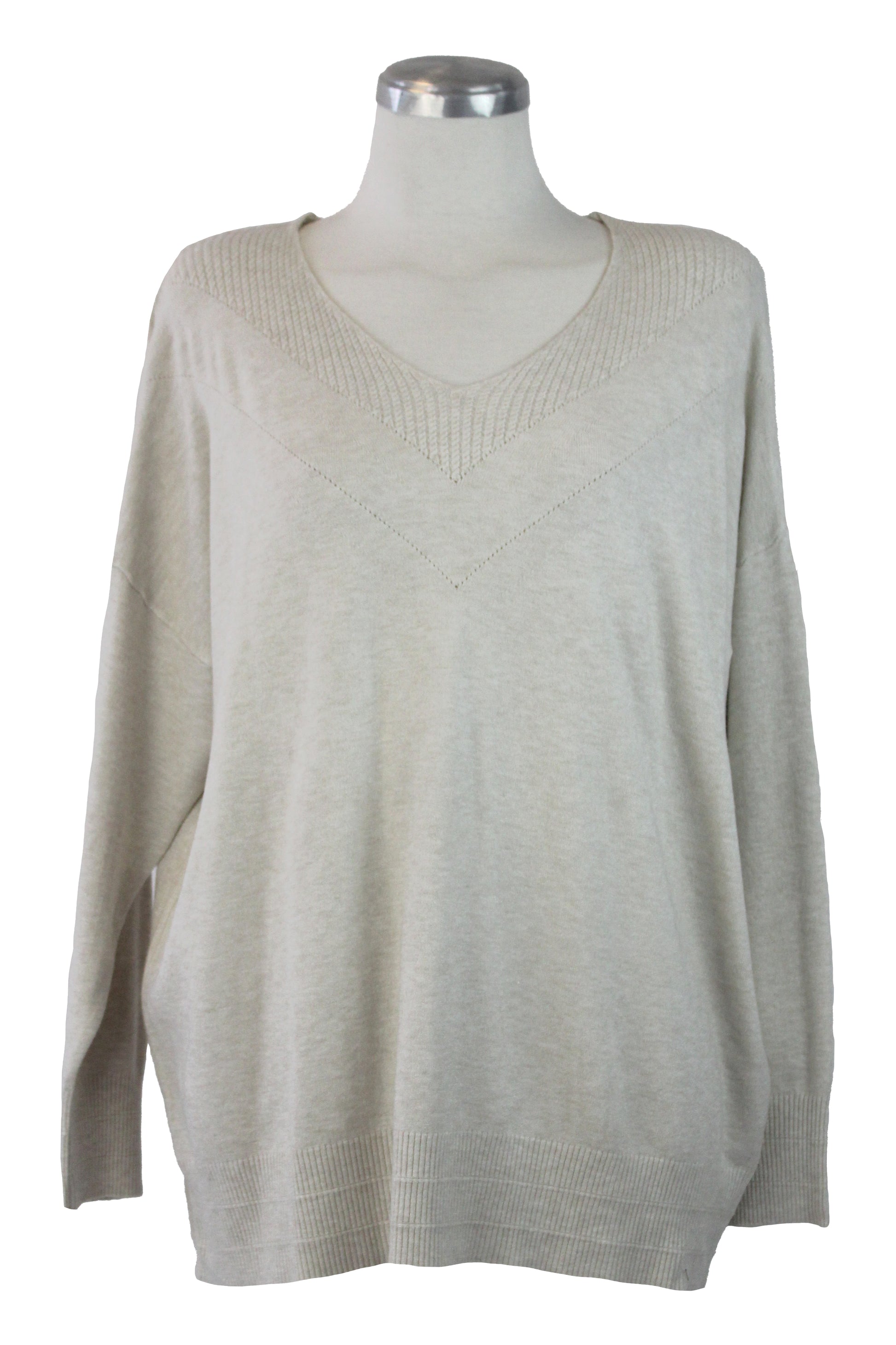 Q720101B Suéter Liso Cuello V Bordado