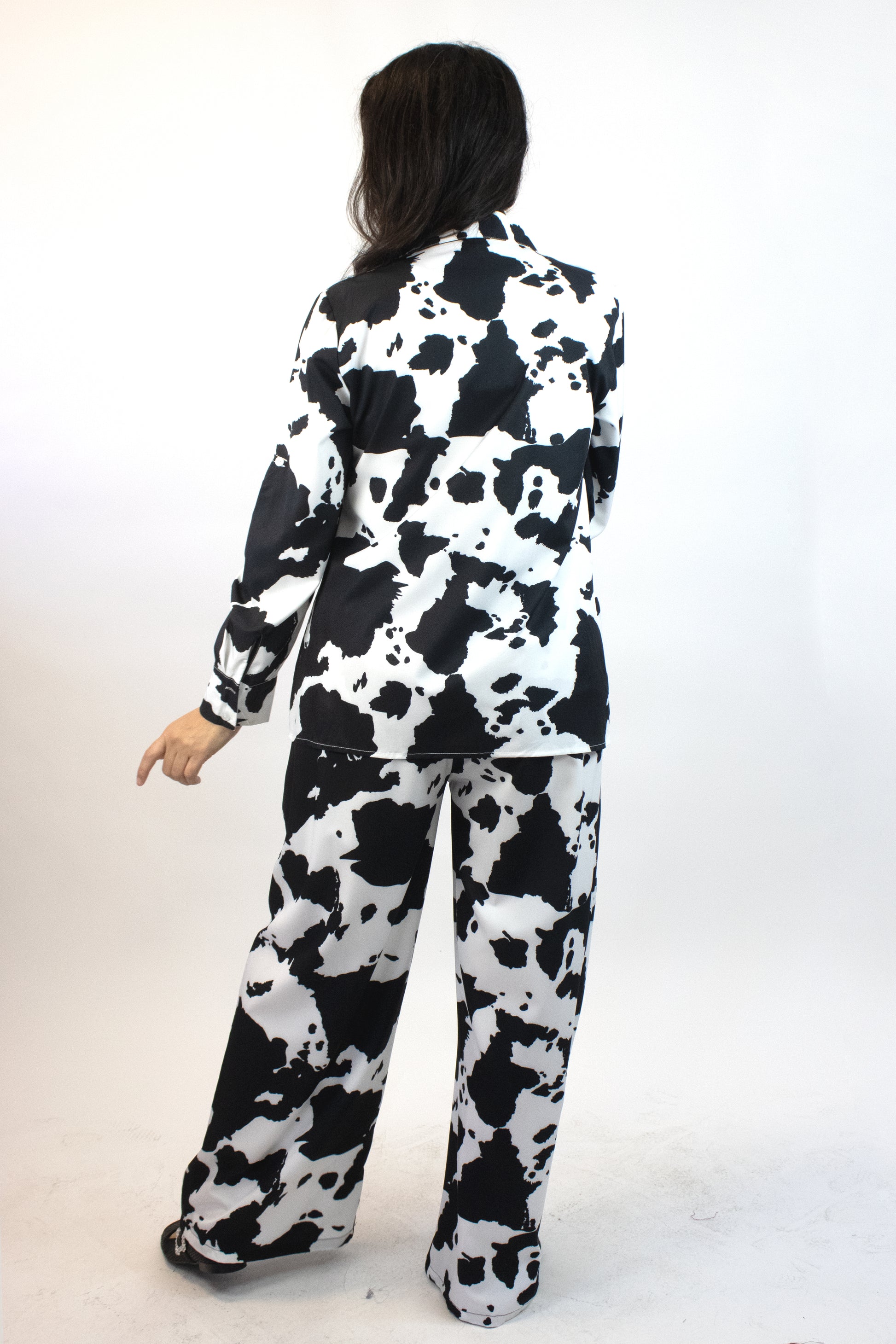 090-XMY25 Conjunto Camisa Estampado Vaca Pantalón con Pretina