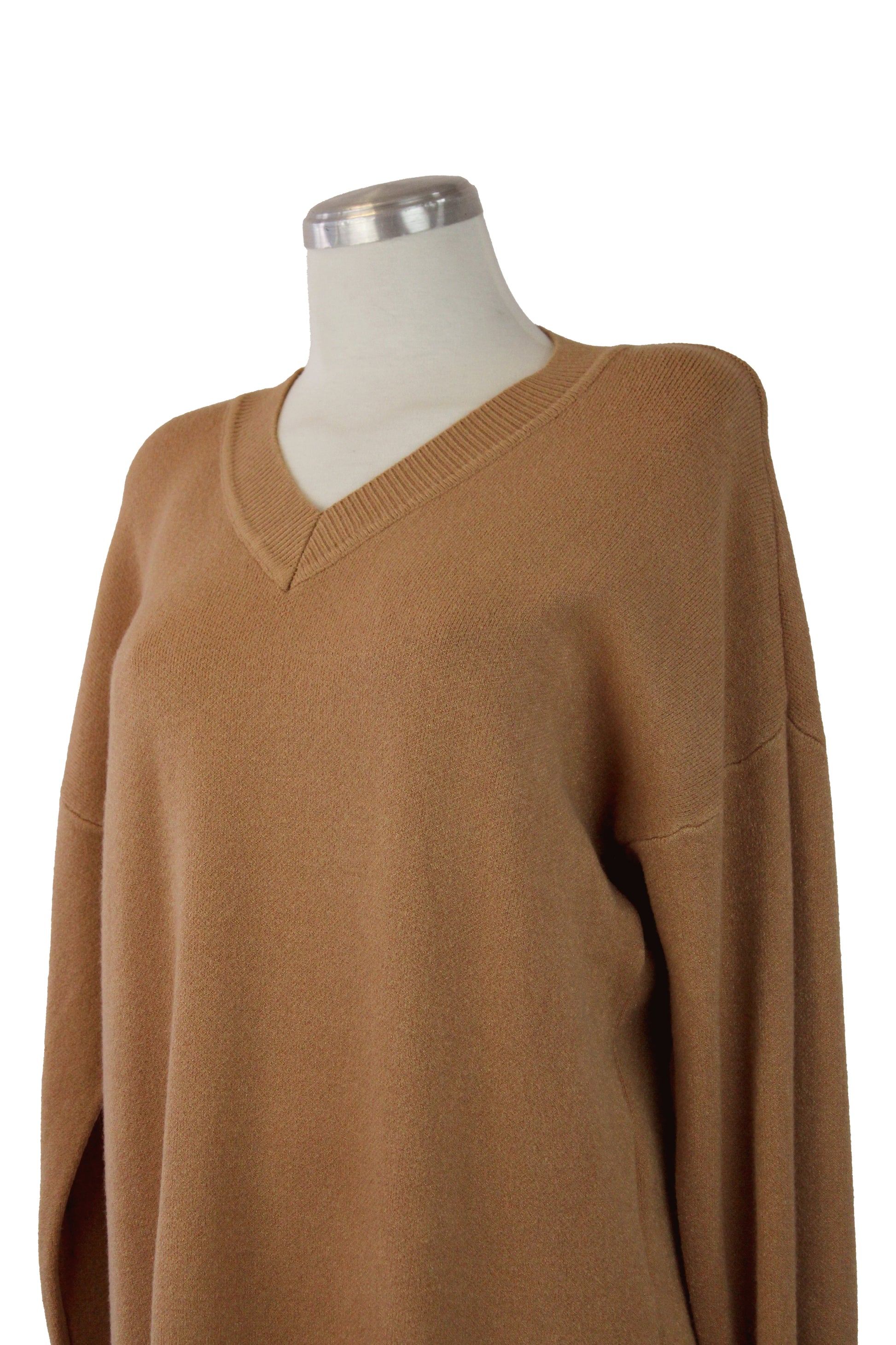 H19162 Suéter Liso Cuello V