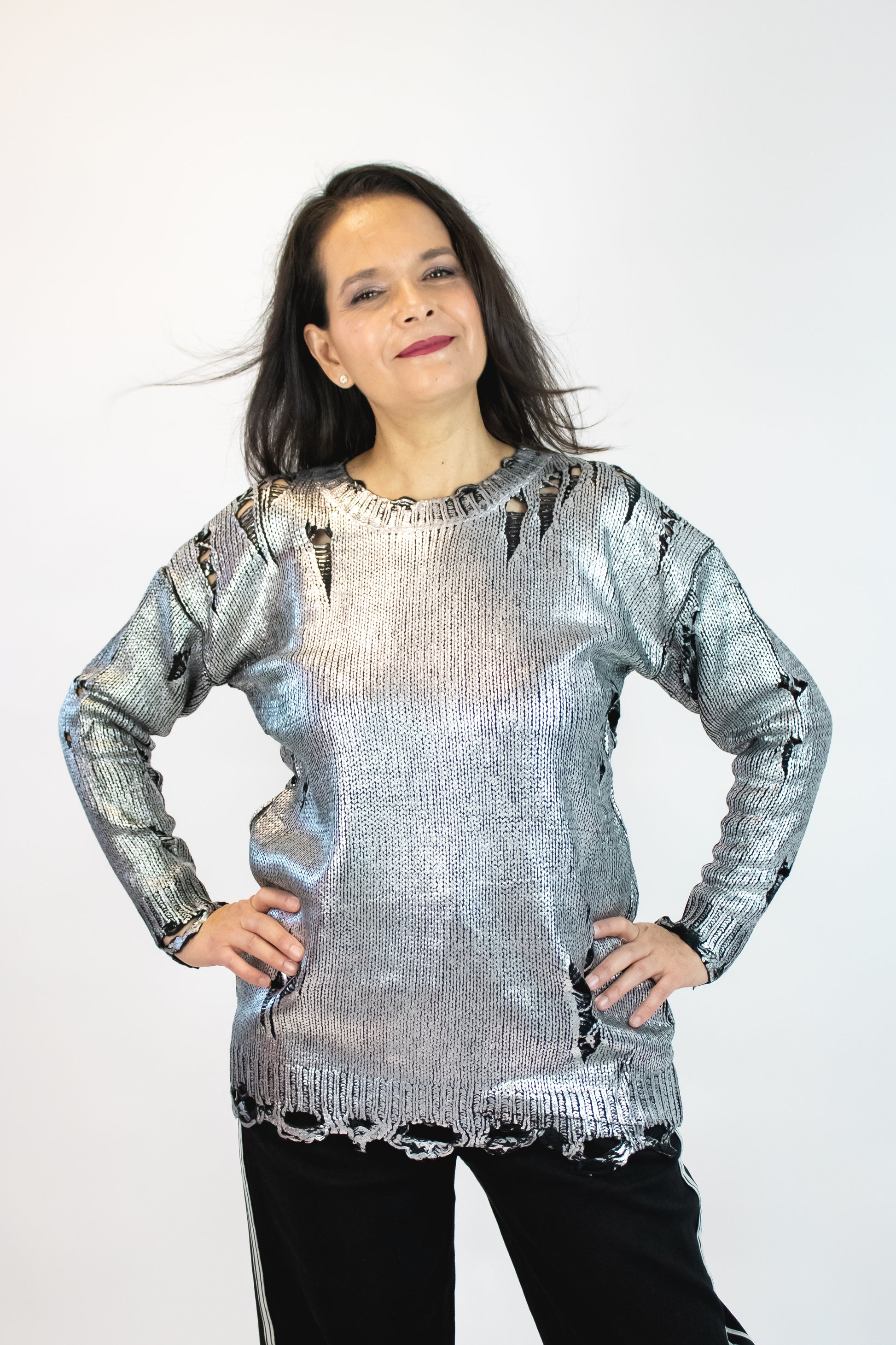 25221 Suéter Efecto Metálico Diseño Trozado