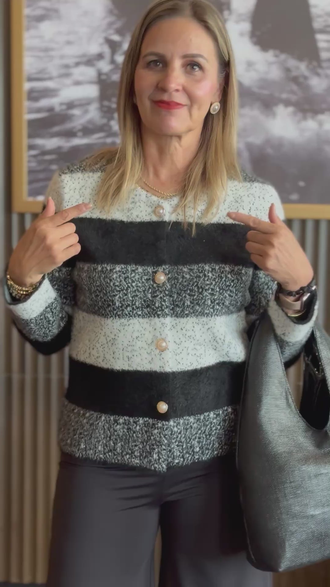 817 Suéter Afelpado Franjas y Puntos