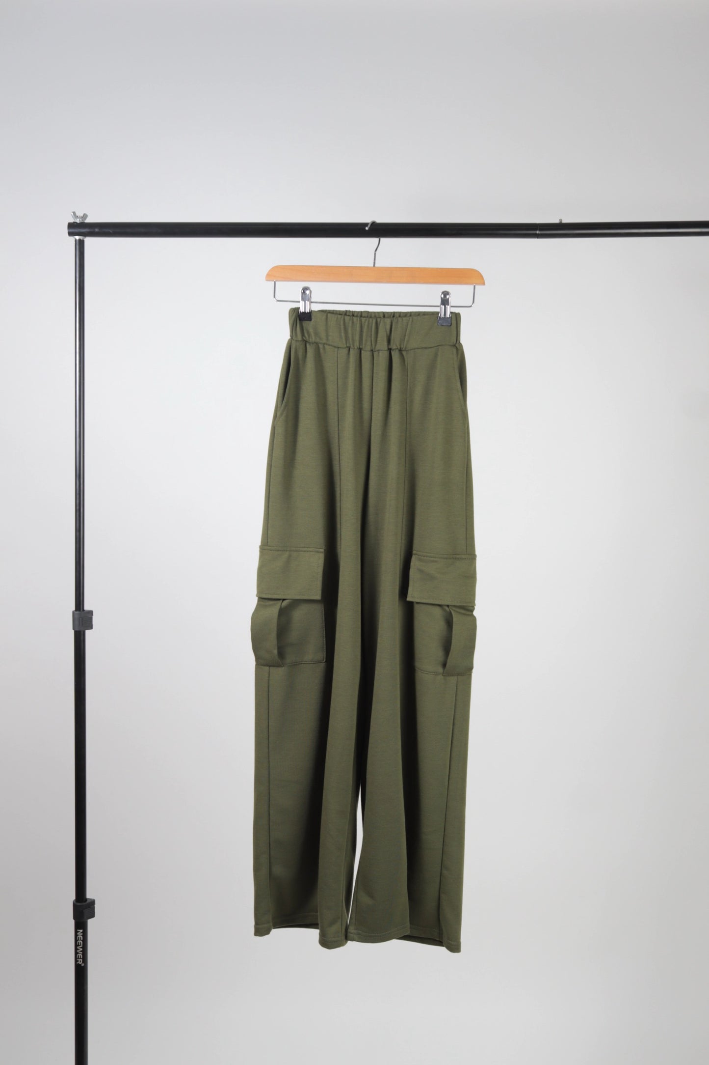 Pantalon Cargo Pierna Ancha 007