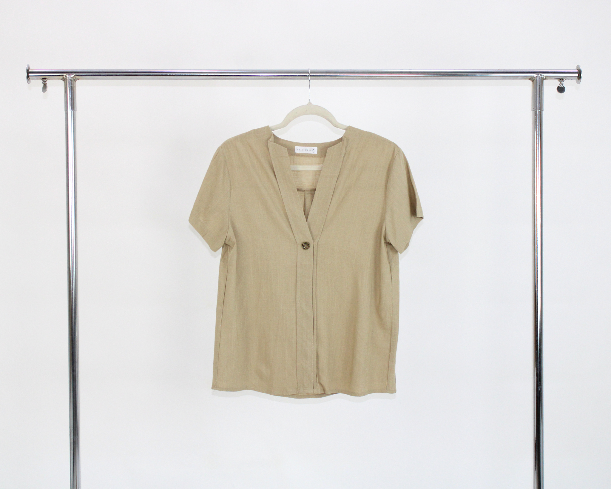 71795 Blusa Lino Cuello en v botón