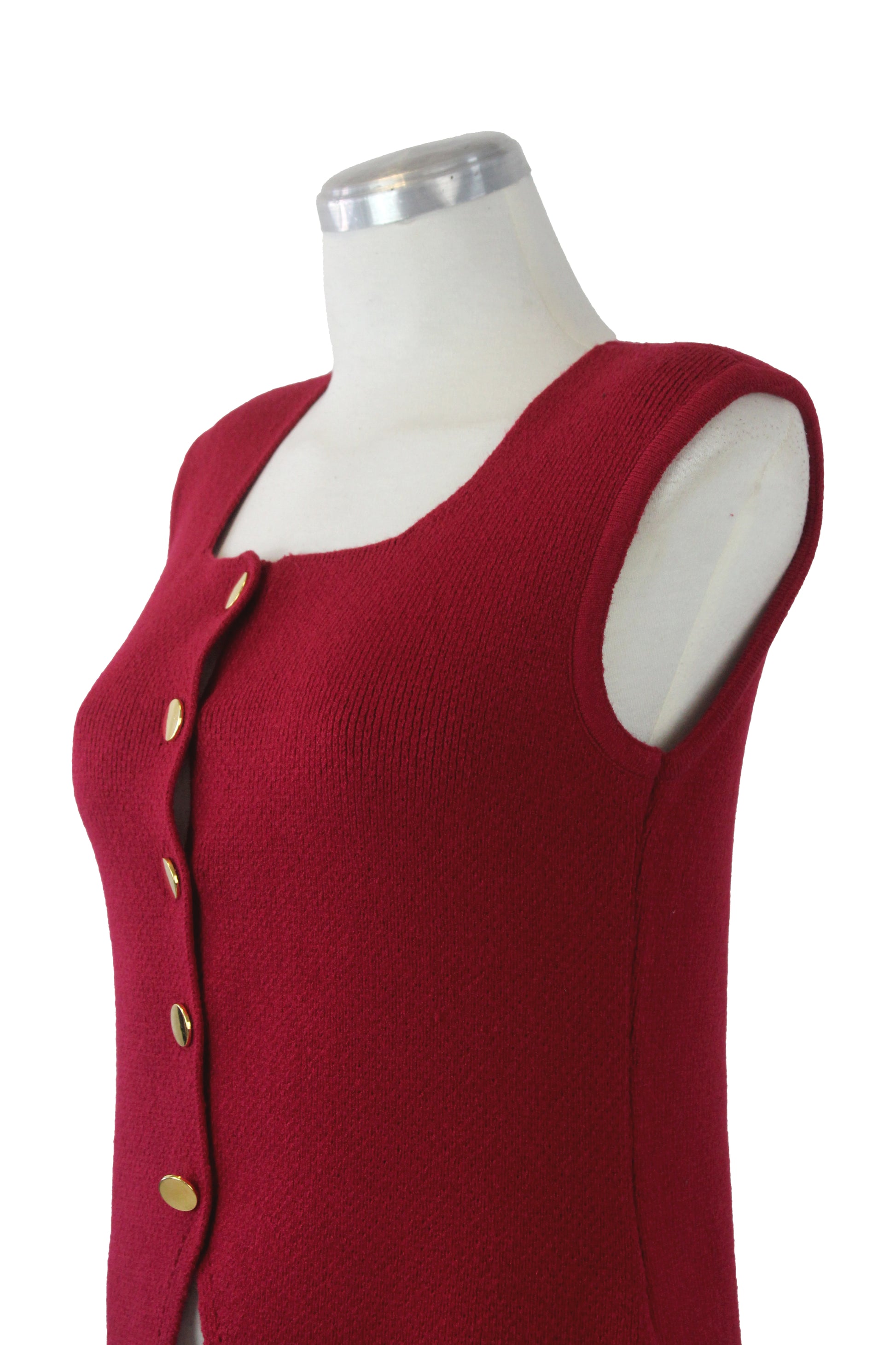 CHL087 Chaleco con Cuello Cuadrado y Botones Dorados