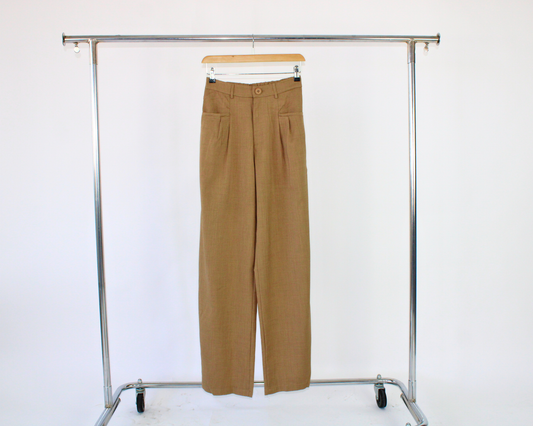 71702 Pantalon Pierna Ancha Bolsa Recta y Pinzas