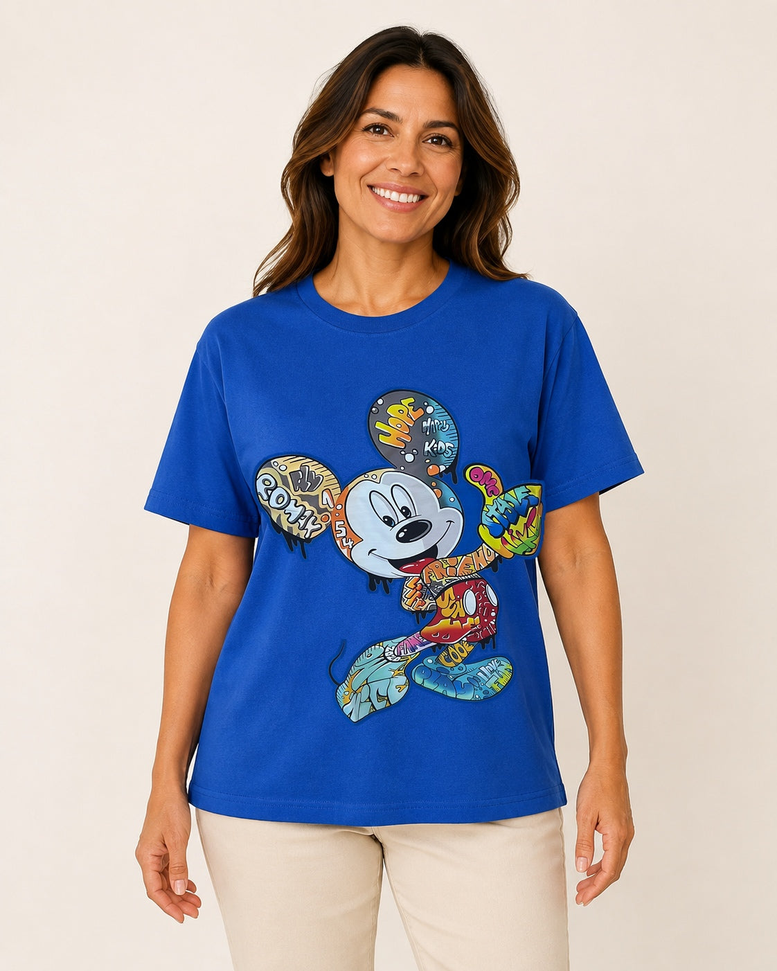 Blusa T-30ST-1 con modelo