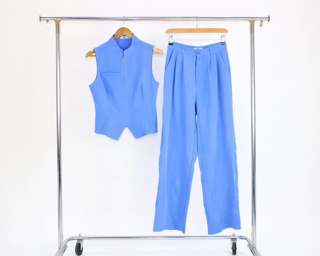 J17040 Conjunto chaleco con ziper