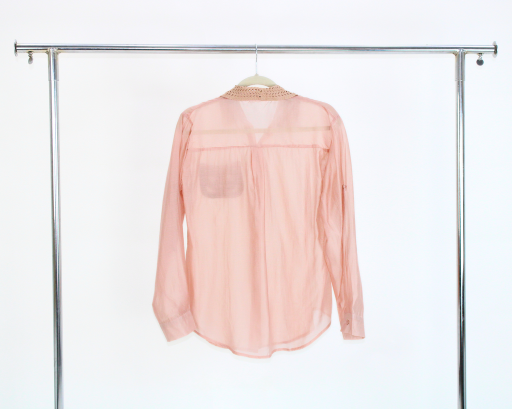 ZX4138 Blusa Manga Larga Cuello Bordado