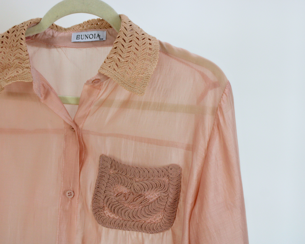 ZX4138 Blusa Manga Larga Cuello Bordado