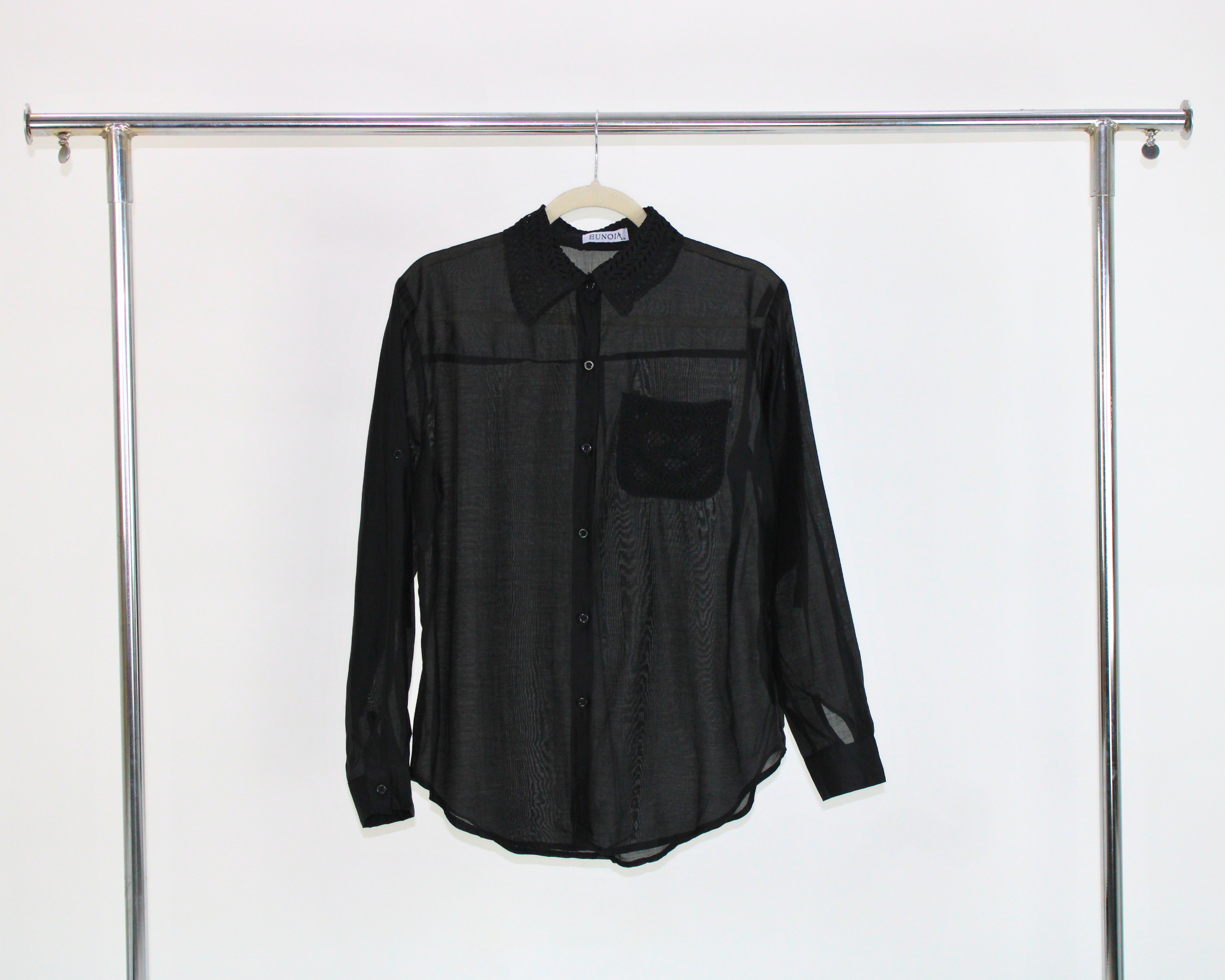 ZX4138 Blusa Manga Larga Cuello Bordado