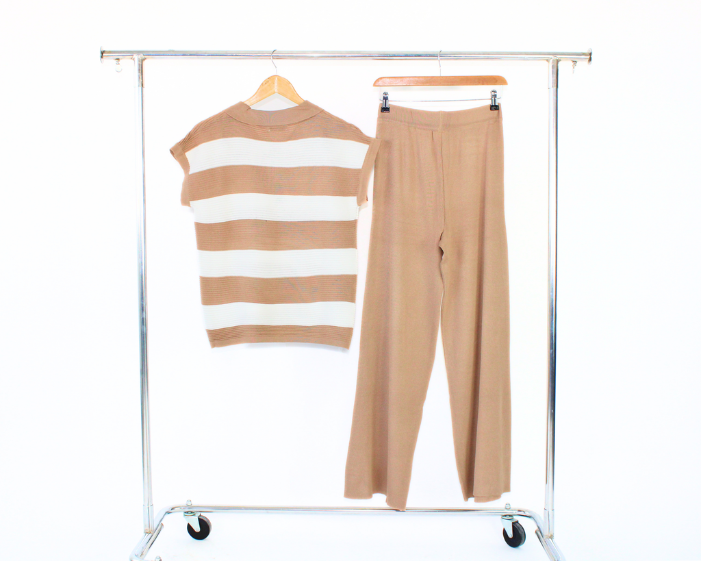 E20 Conjunto Rayado Con Pantalón Liso