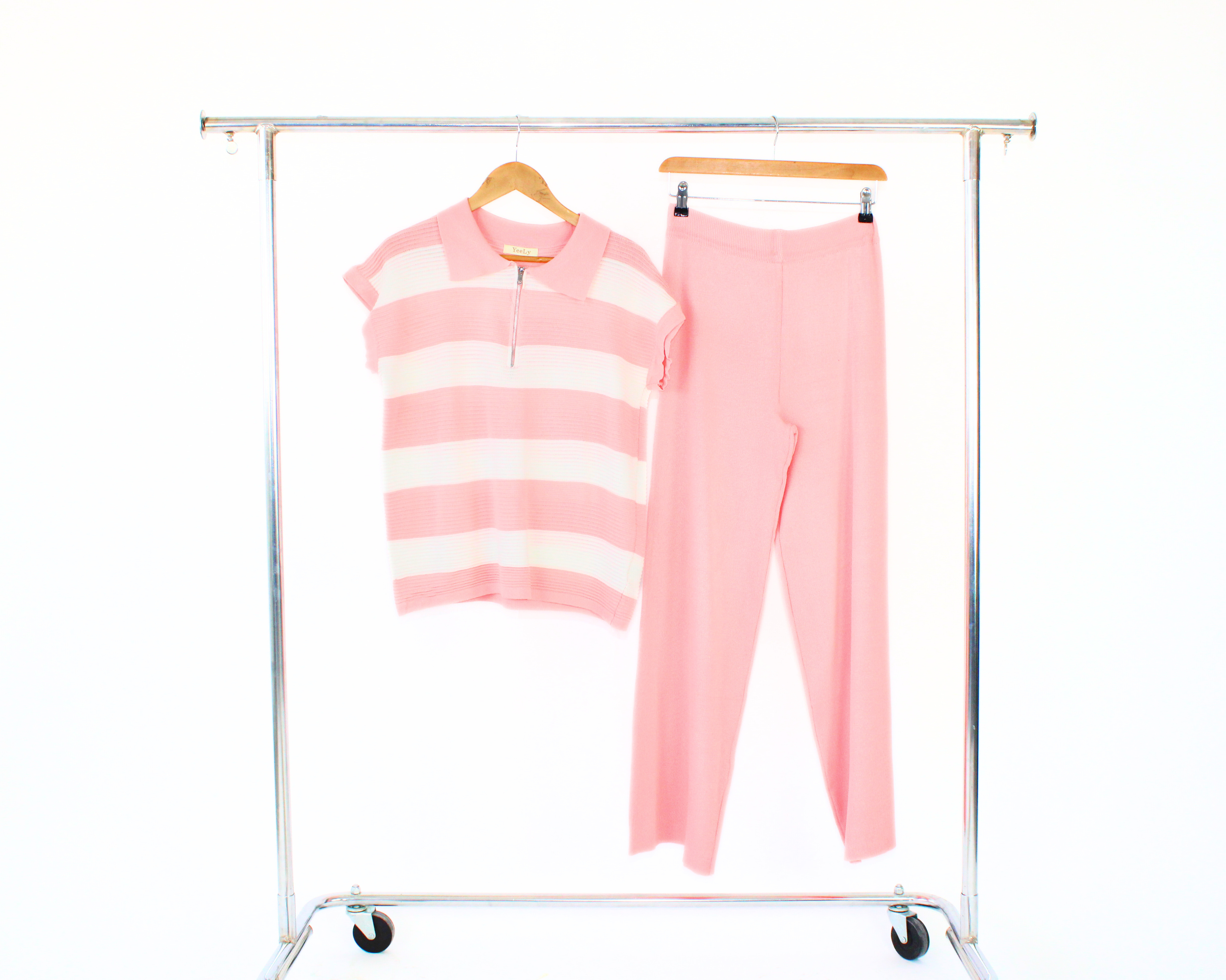 E20 Conjunto Rayado Con Pantalón Liso