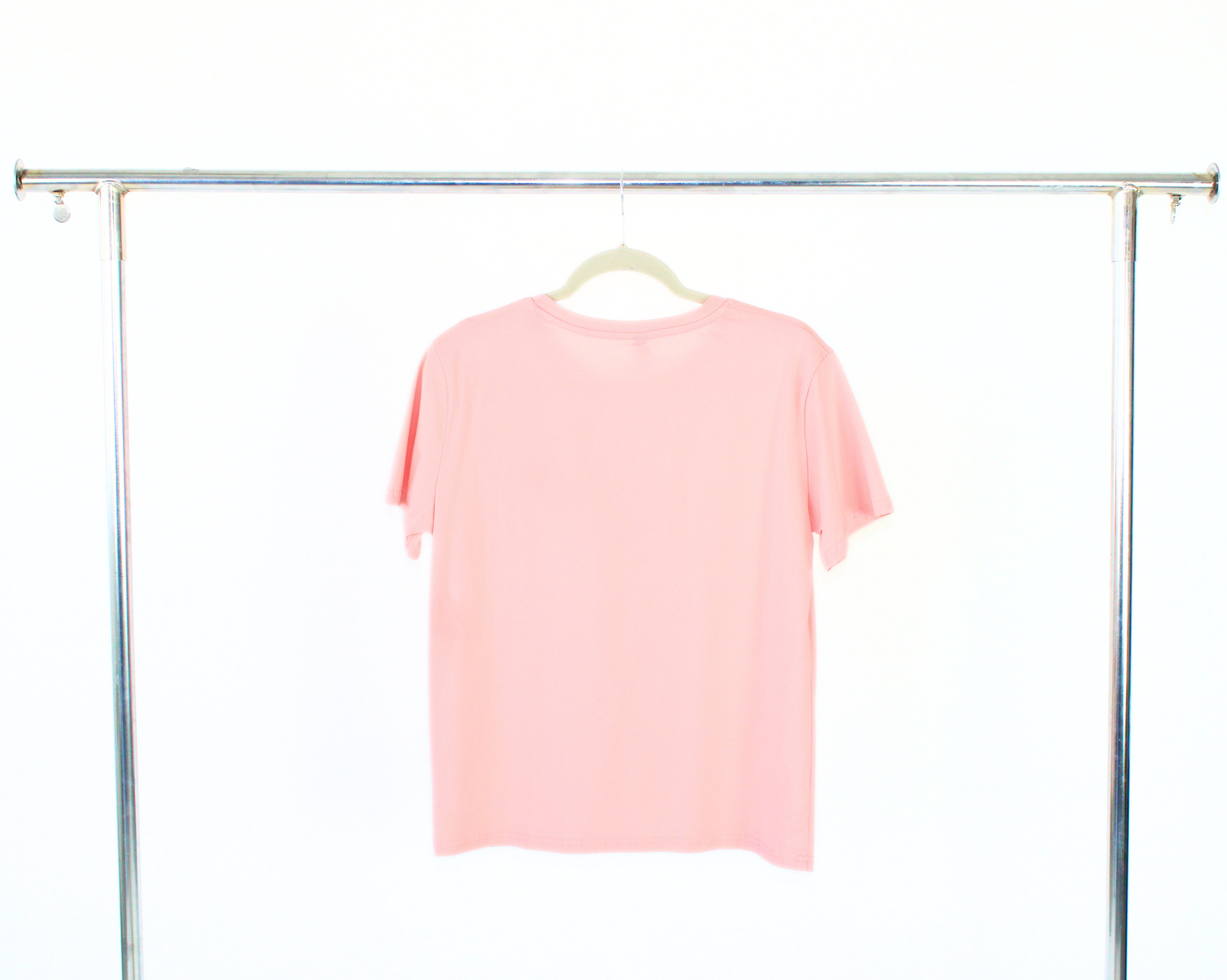 C50089 Blusa Tipo Playera con Bouquet Flores en Hombro