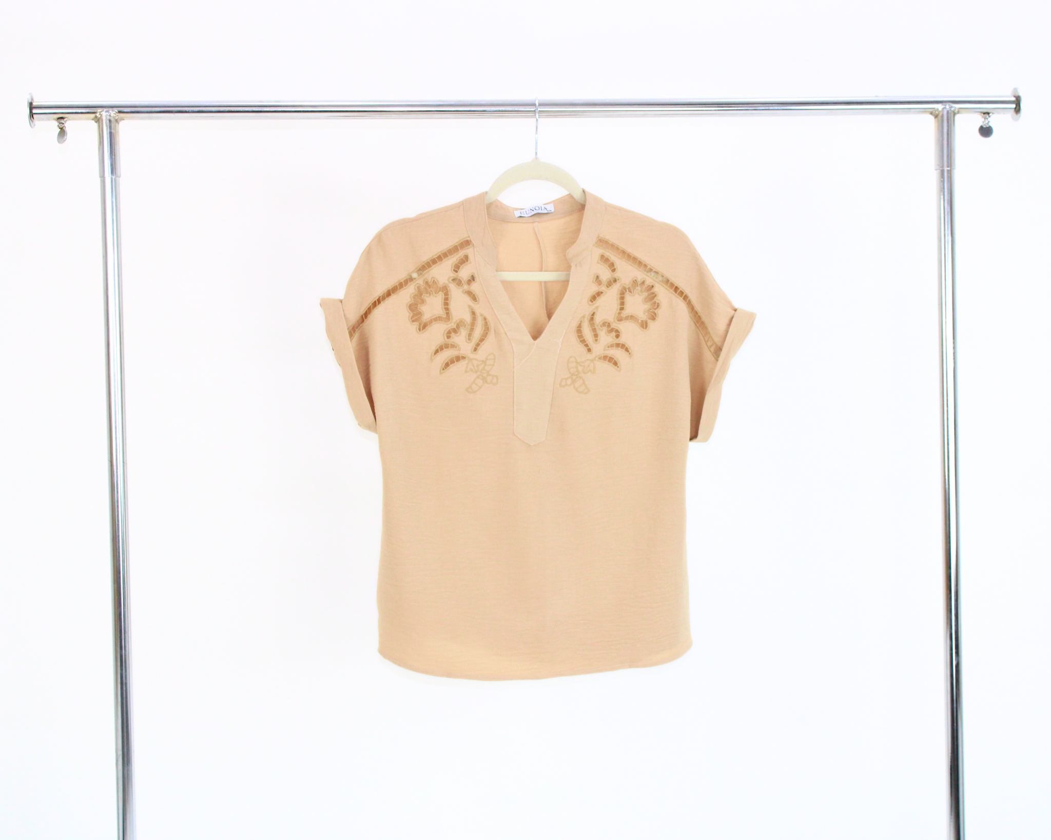 EE24183 Blusa Manga Corta Bordado Cuello