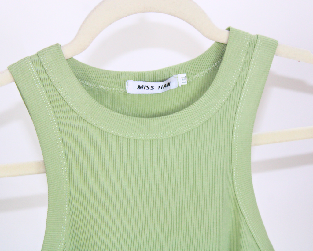 172 Blusa Básica Tirantes