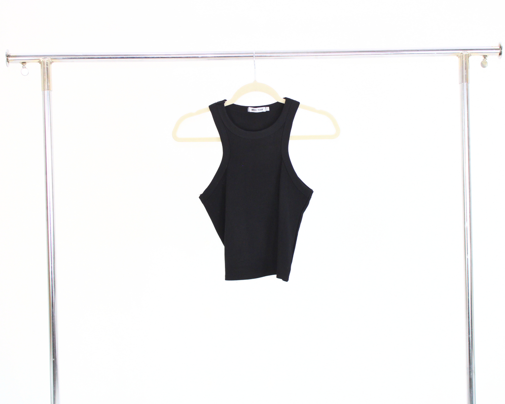 172 Blusa Básica Tirantes