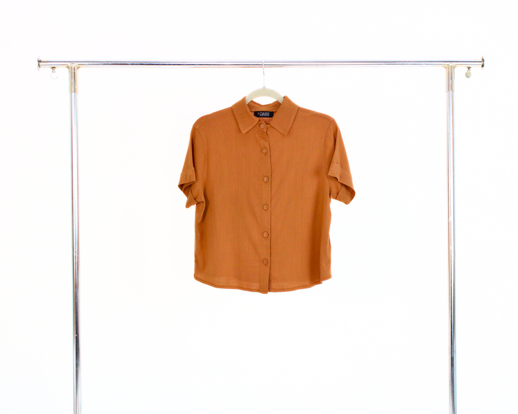 2638 Blusa Oversize Con Botón Forrado