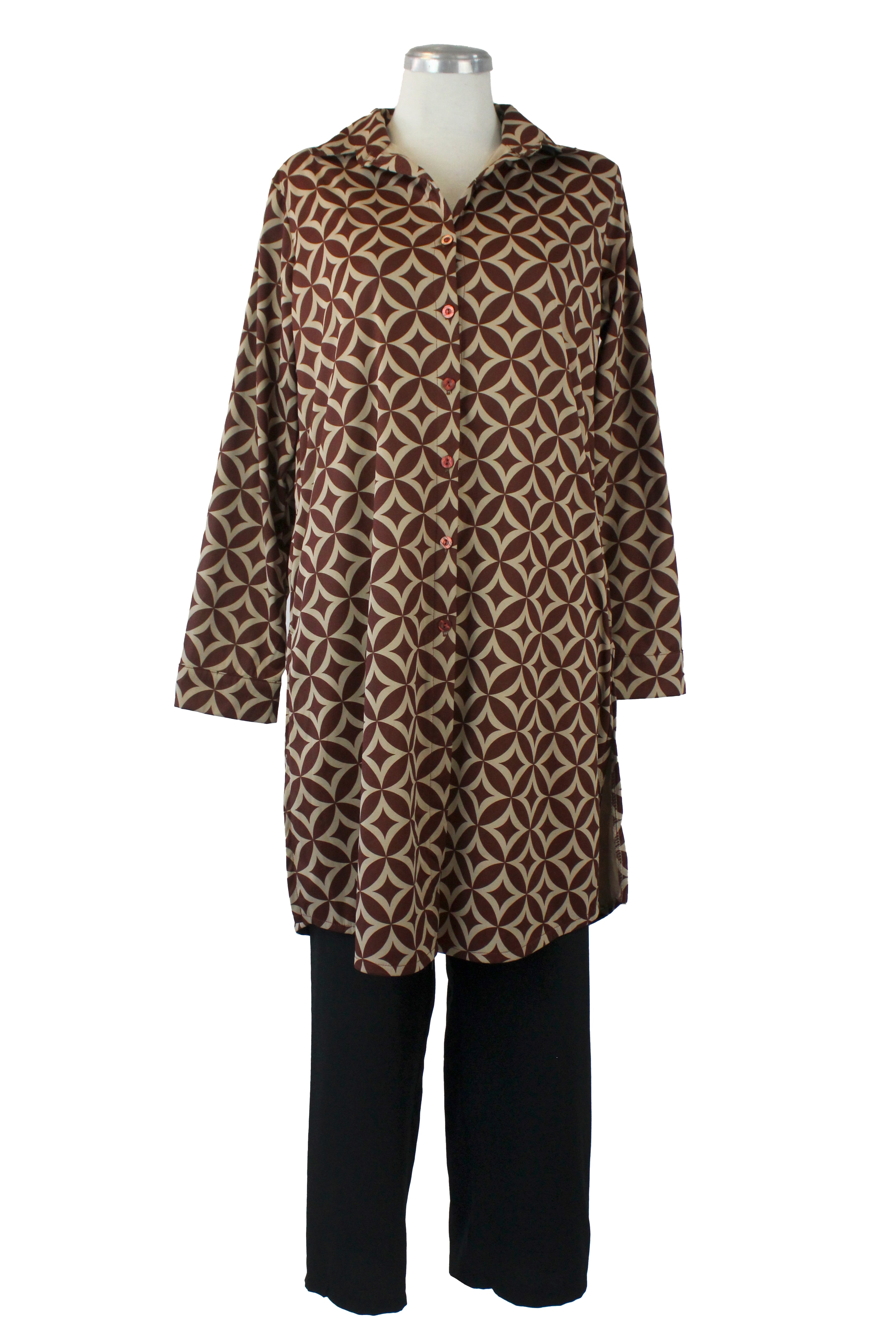 417 Conjunto Camisa Estampada Rombos y Círculos