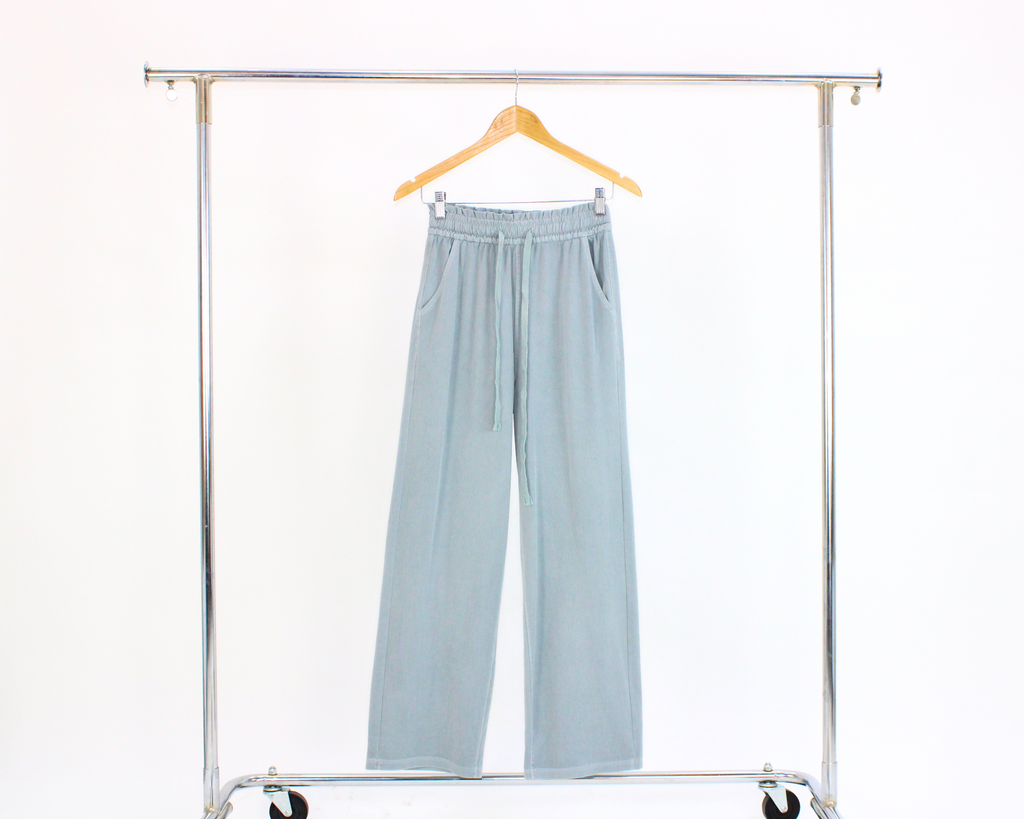 X034 Pantalon tipo mezclilla con jareta