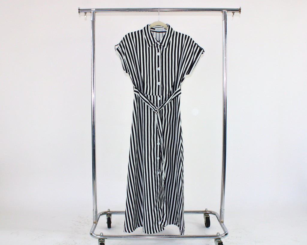 V114 Vestido Cuello V Rayado