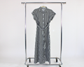 V114 Vestido Cuello V Rayado