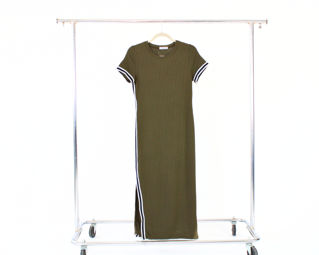 GOP521 Vestido Largo Rayas Texturizadas