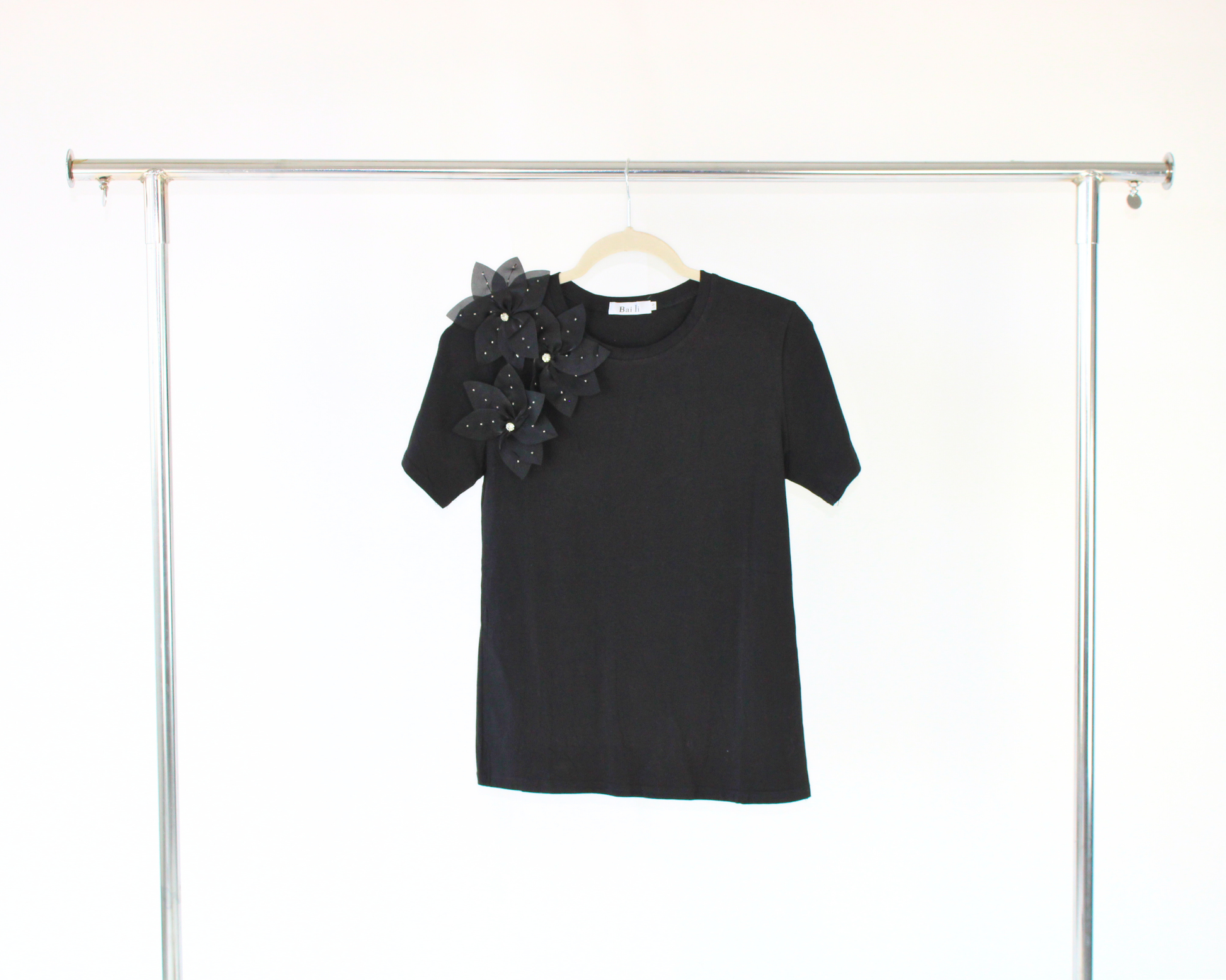 KLG23873 Blusa Lisa TriFlor 3D Piedras