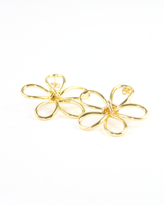 24047 Arete flor en nudo