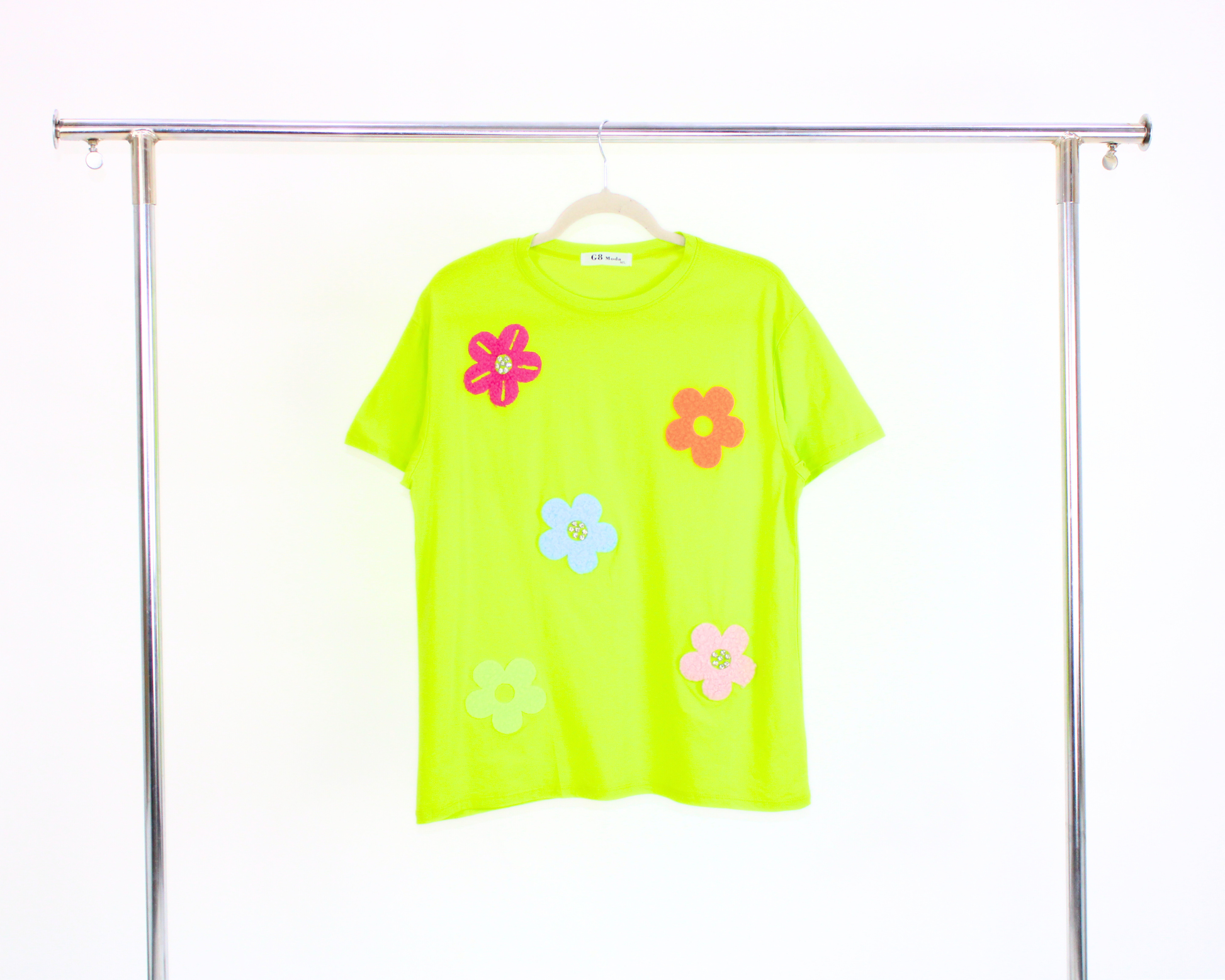 GT3M62 Blusa flor tipo peluche con piedras