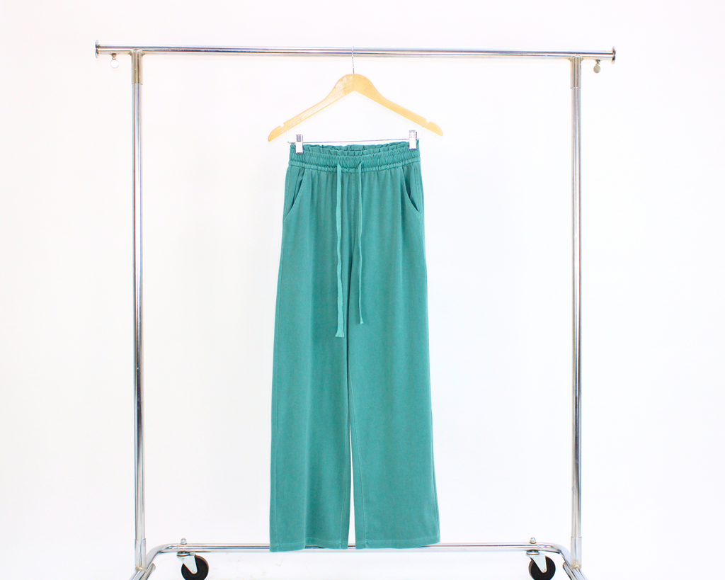 X034 Pantalon tipo mezclilla con jareta