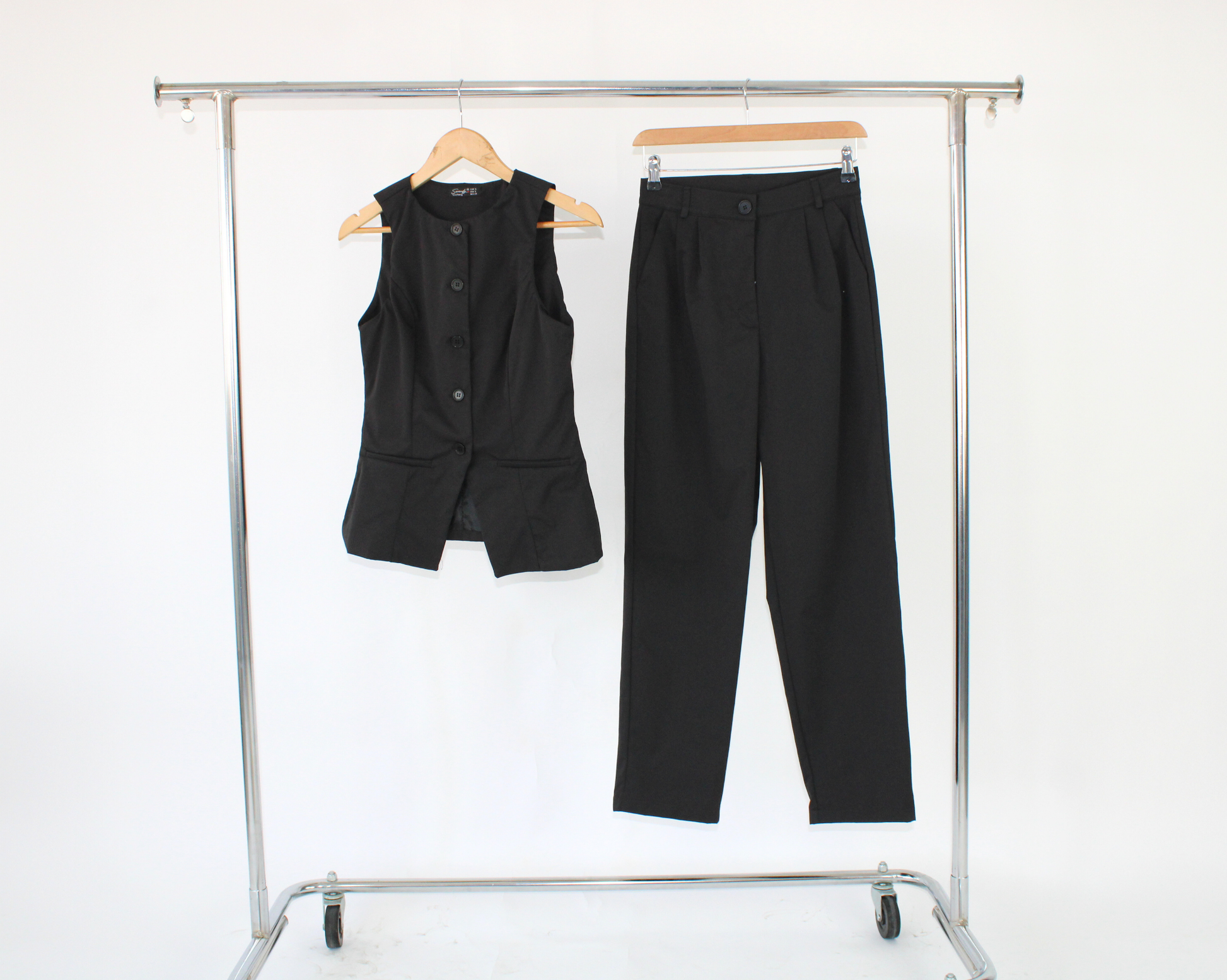 24319 Conjunto Pantalón/Chaleco Blusa Botón Plástico