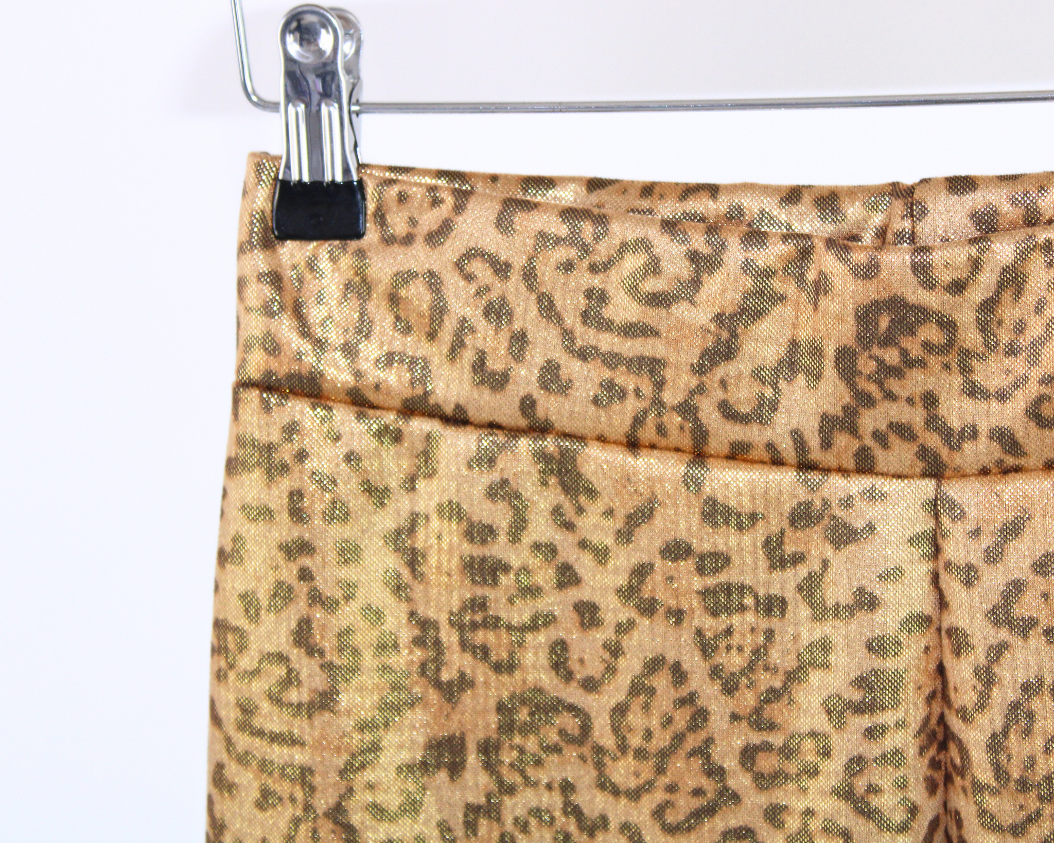 MR1K8H3E Pantalón Capri Ilusión Brillo