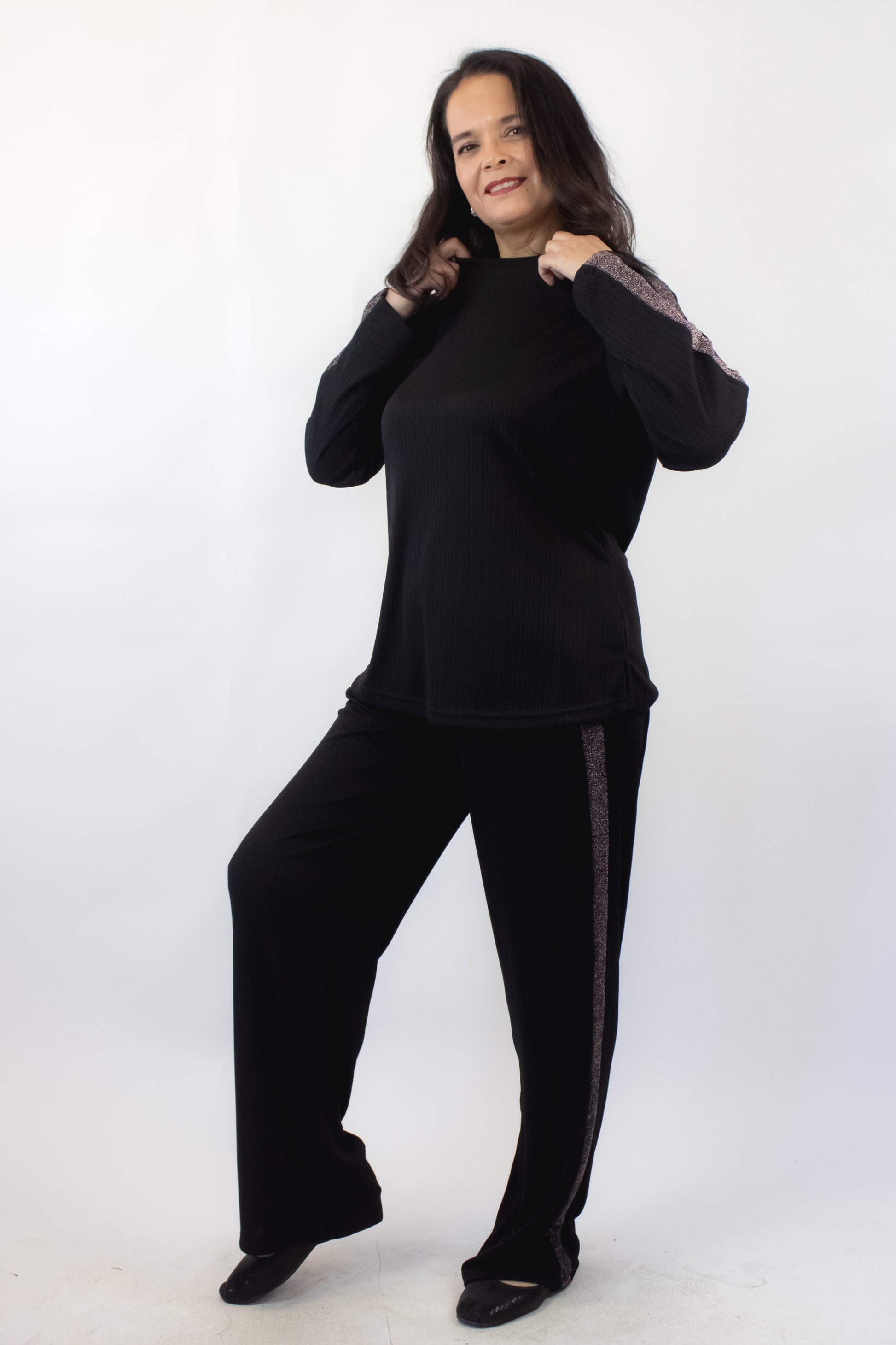 434 Conjunto de Manga Larga con Línea de Brillos