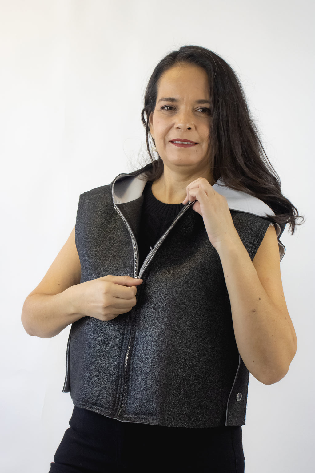 DJ-0376 Chaleco Con Capucha y Botones Laterales