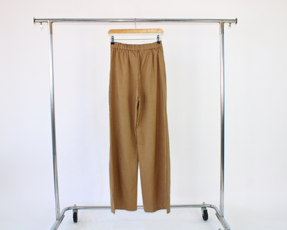 71702 Pantalon Pierna Ancha Bolsa Recta y Pinzas