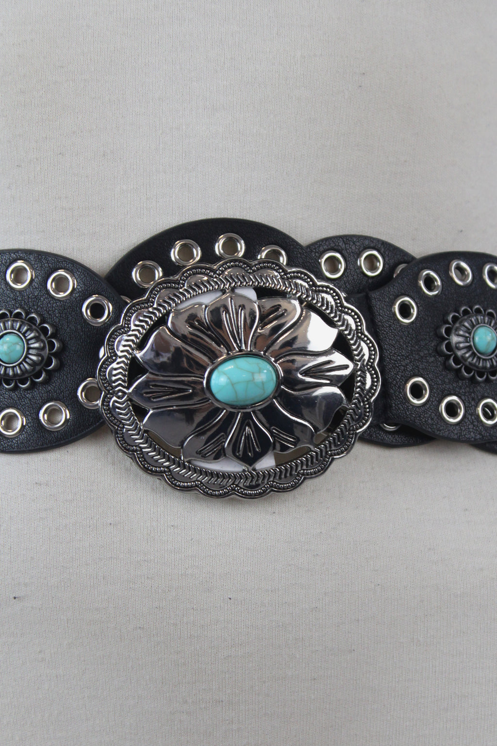 TTB-244 Cinto Óvalos con Estoperoles y Piedra al centro