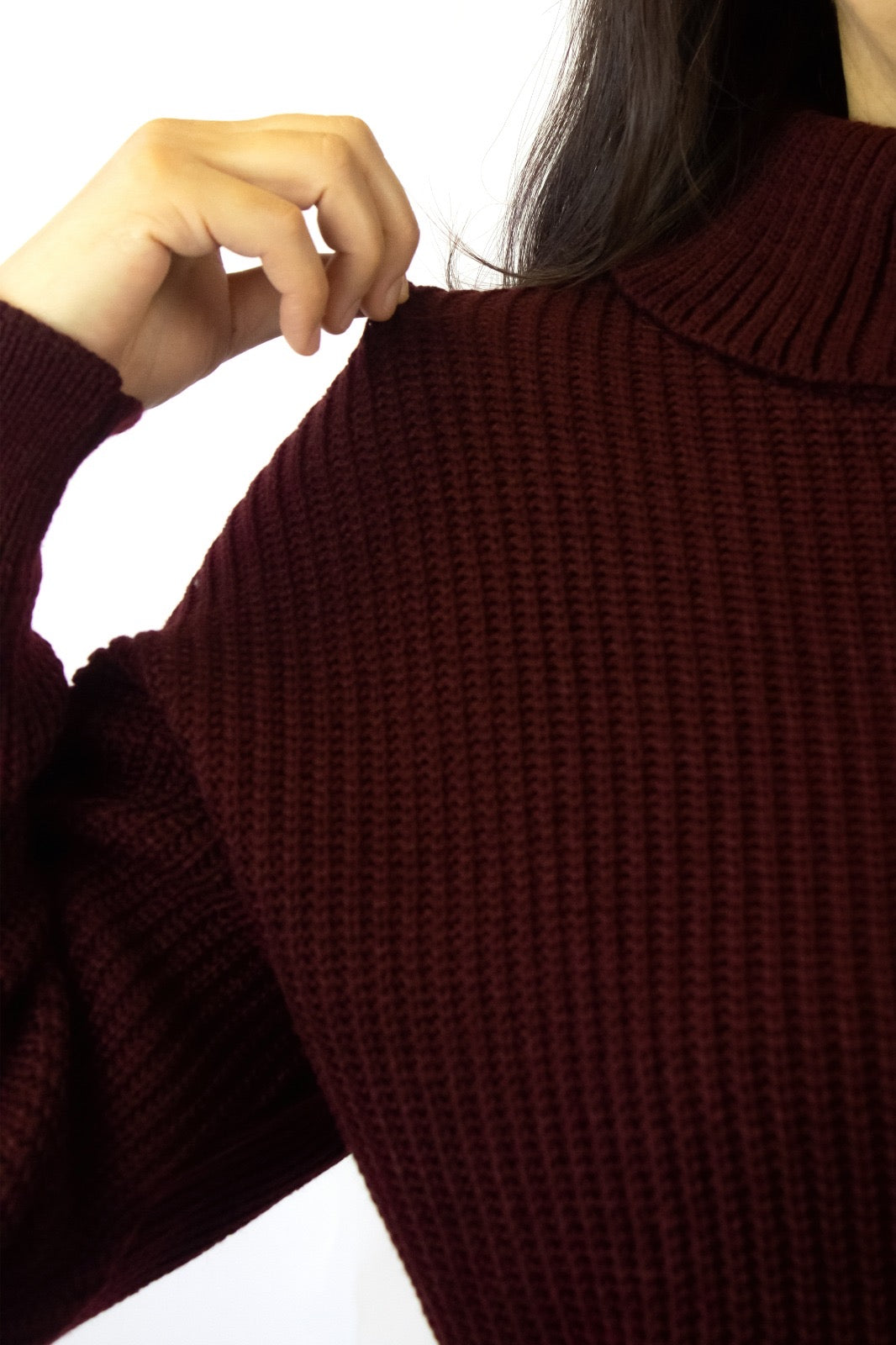 BS085 Blusón Tejido con Cuello de Tortuga