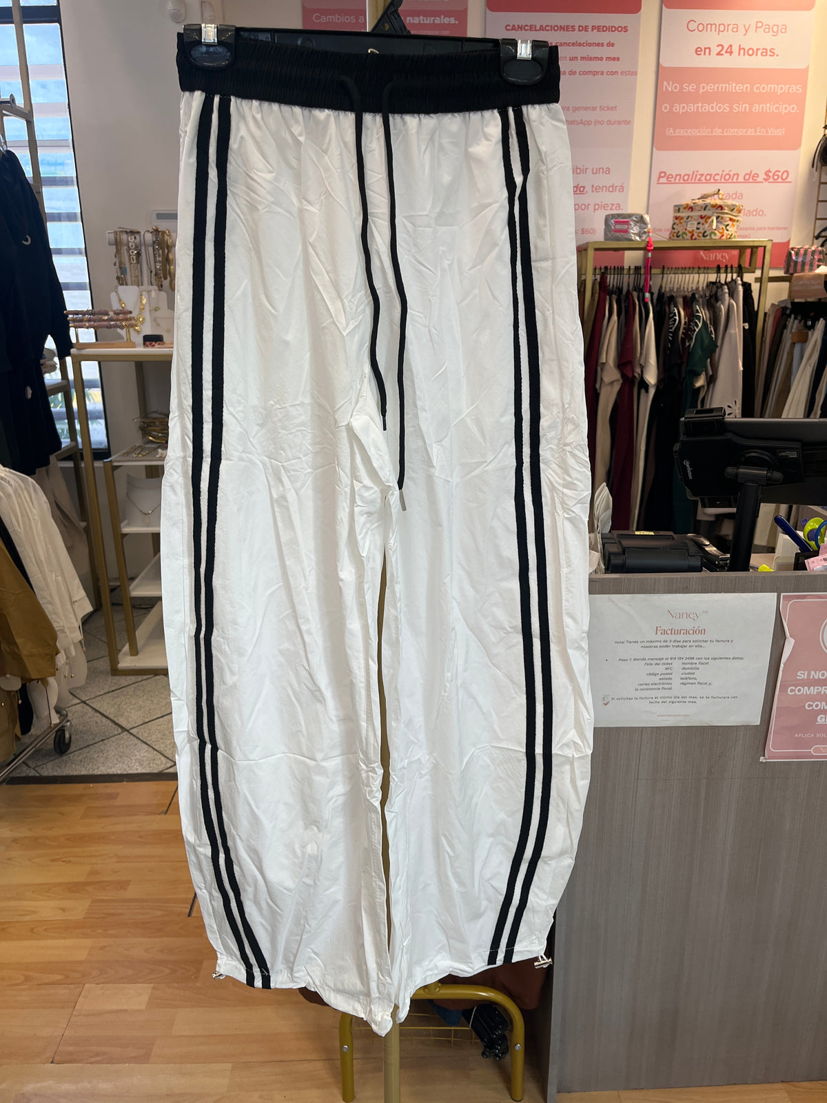 Pantalón EU-JM836-15