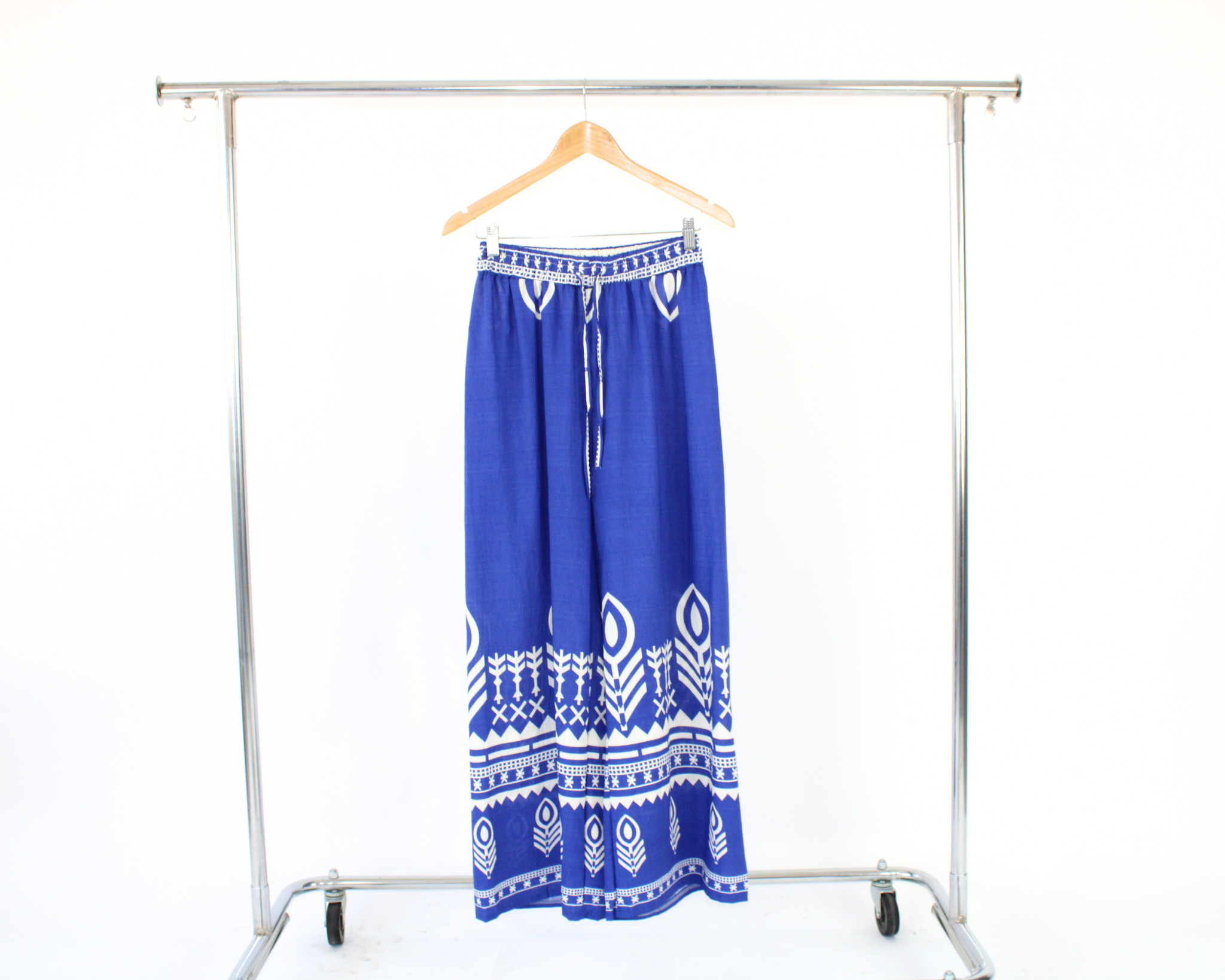 SH116 Pantalón Con Jareta Estampado Varios