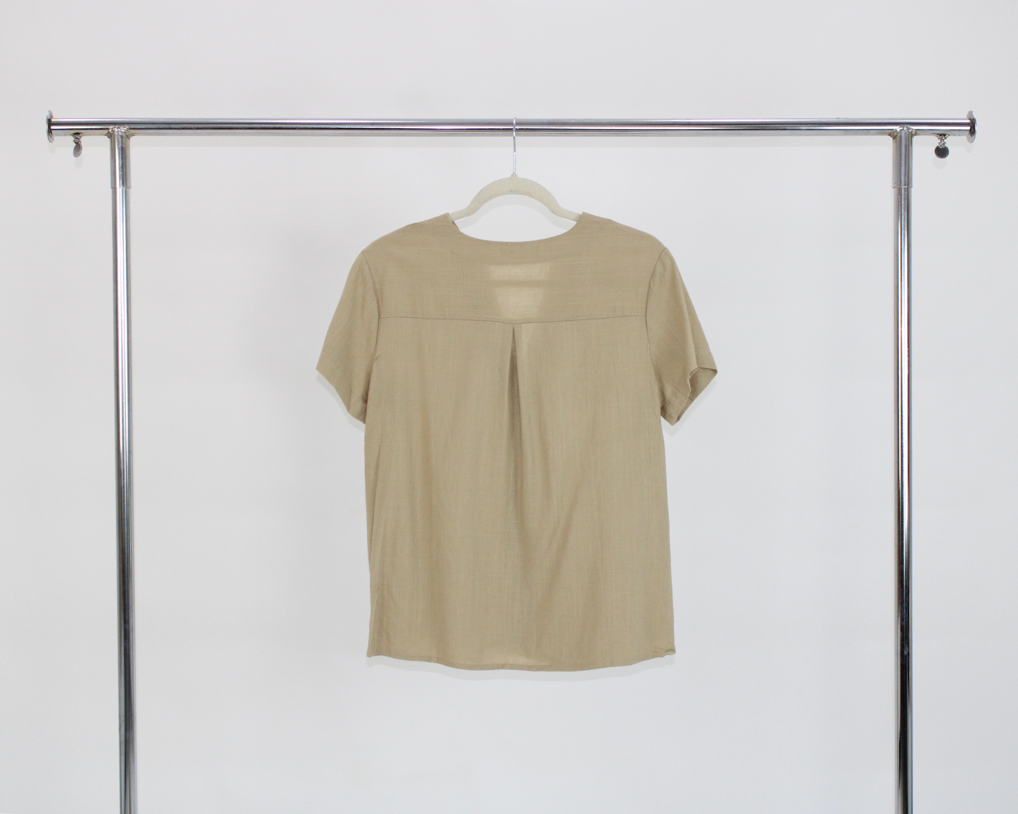 71795 Blusa Lino Cuello en v botón