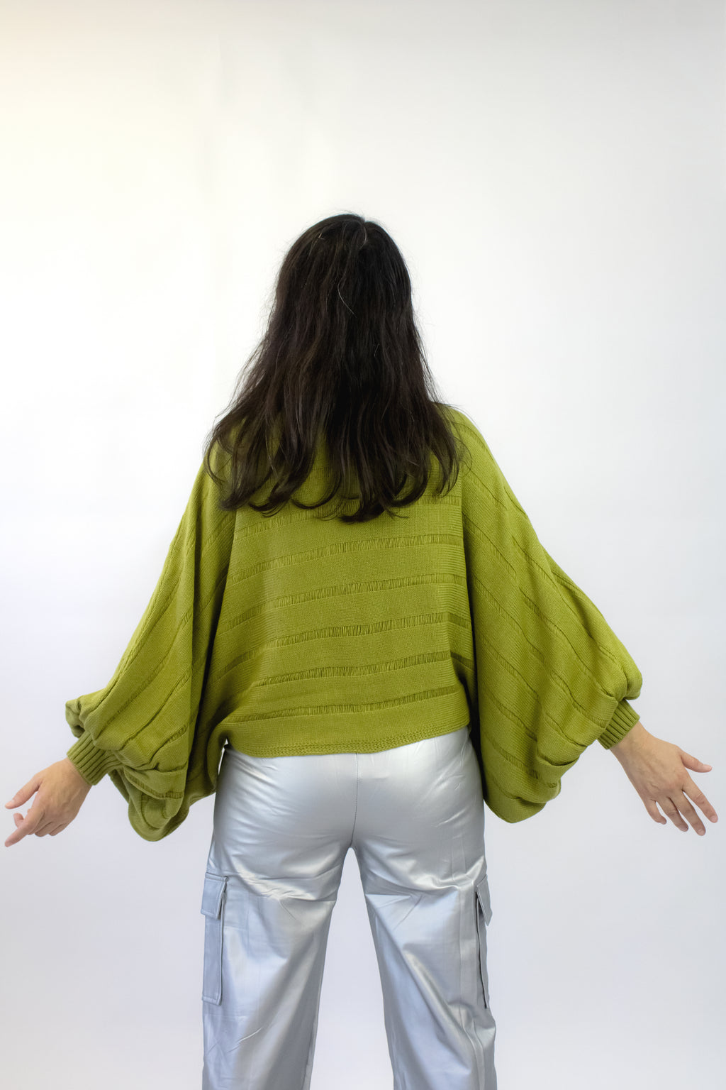 25502 Suéter Tejido de Corte Mariposa